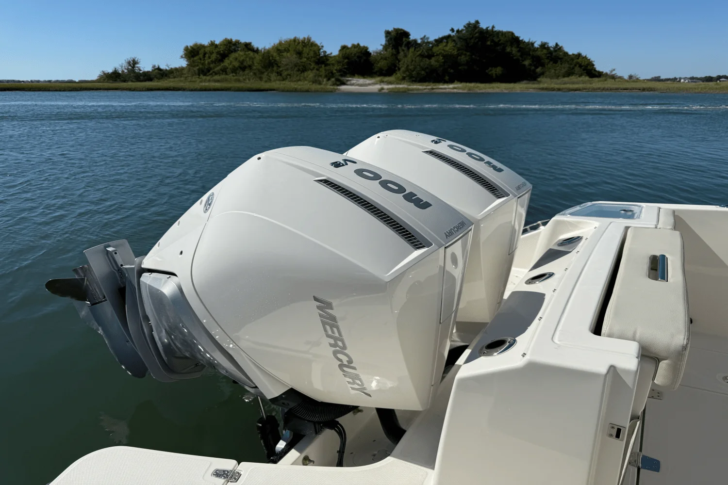 2026 Boston Whaler 280 Vantage Image Thumbnail #5