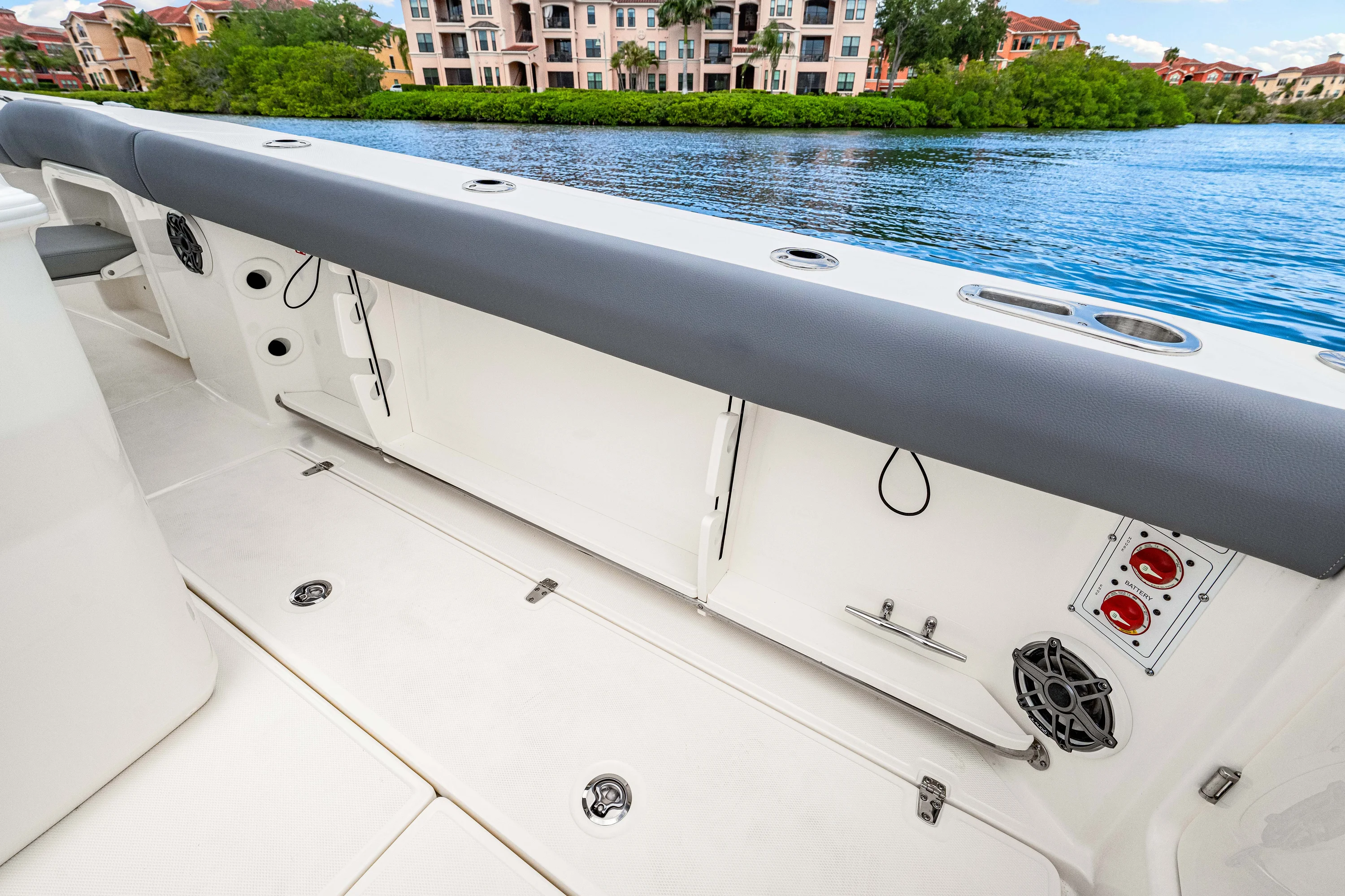 2026 Boston Whaler 280 Outrage Image Thumbnail #47