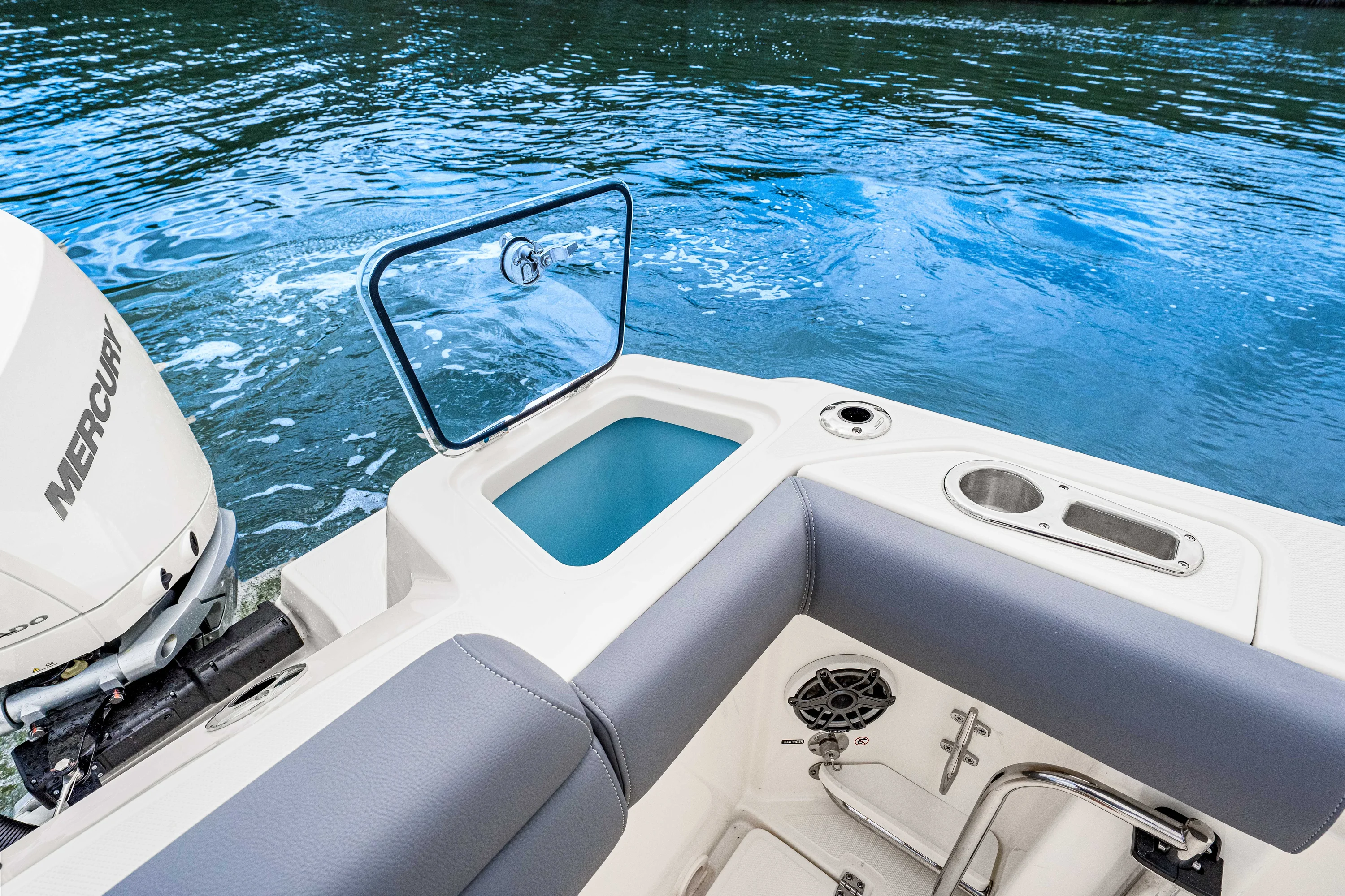 2026 Boston Whaler 280 Outrage Image Thumbnail #46