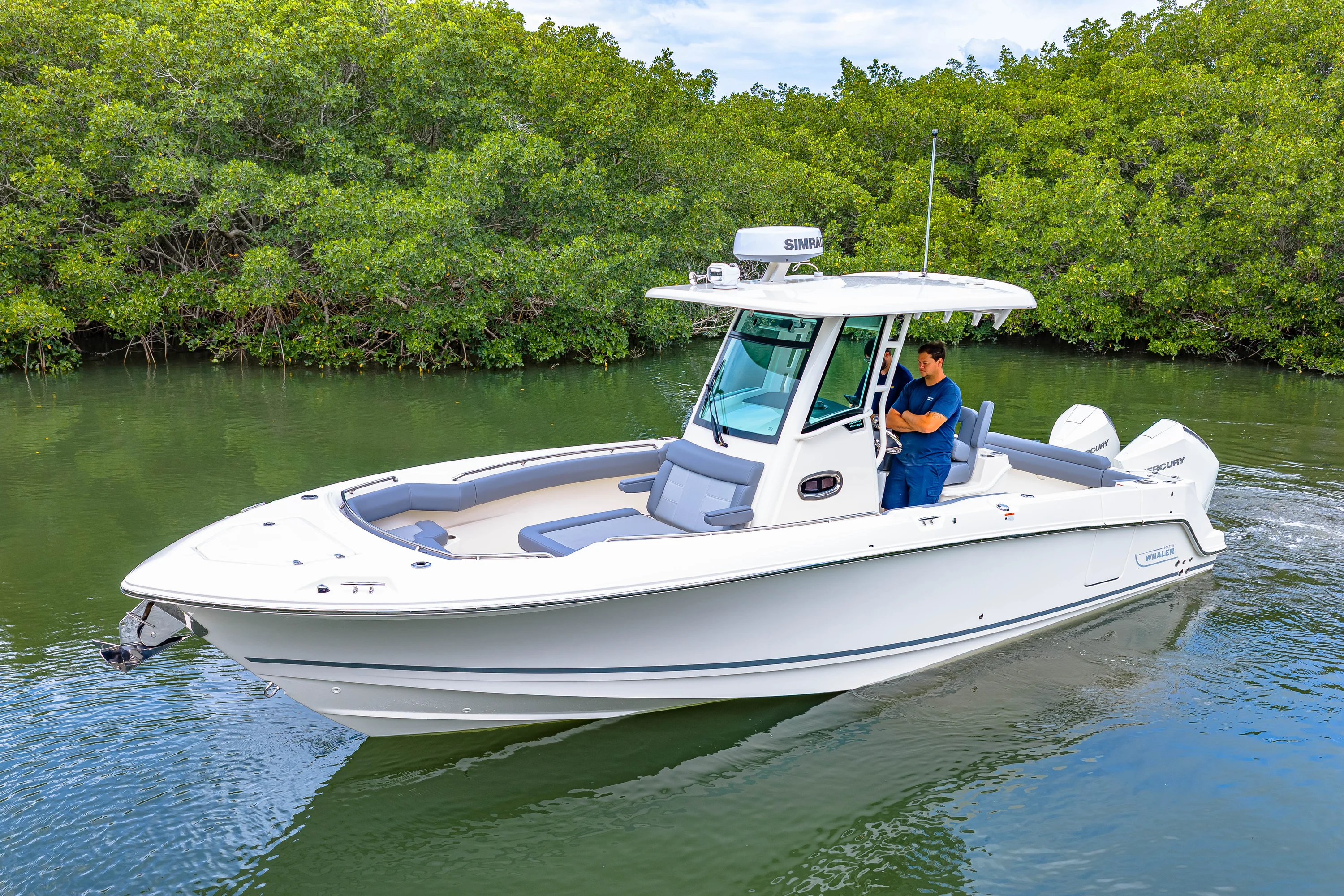 2026 Boston Whaler 280 Outrage Image Thumbnail #2