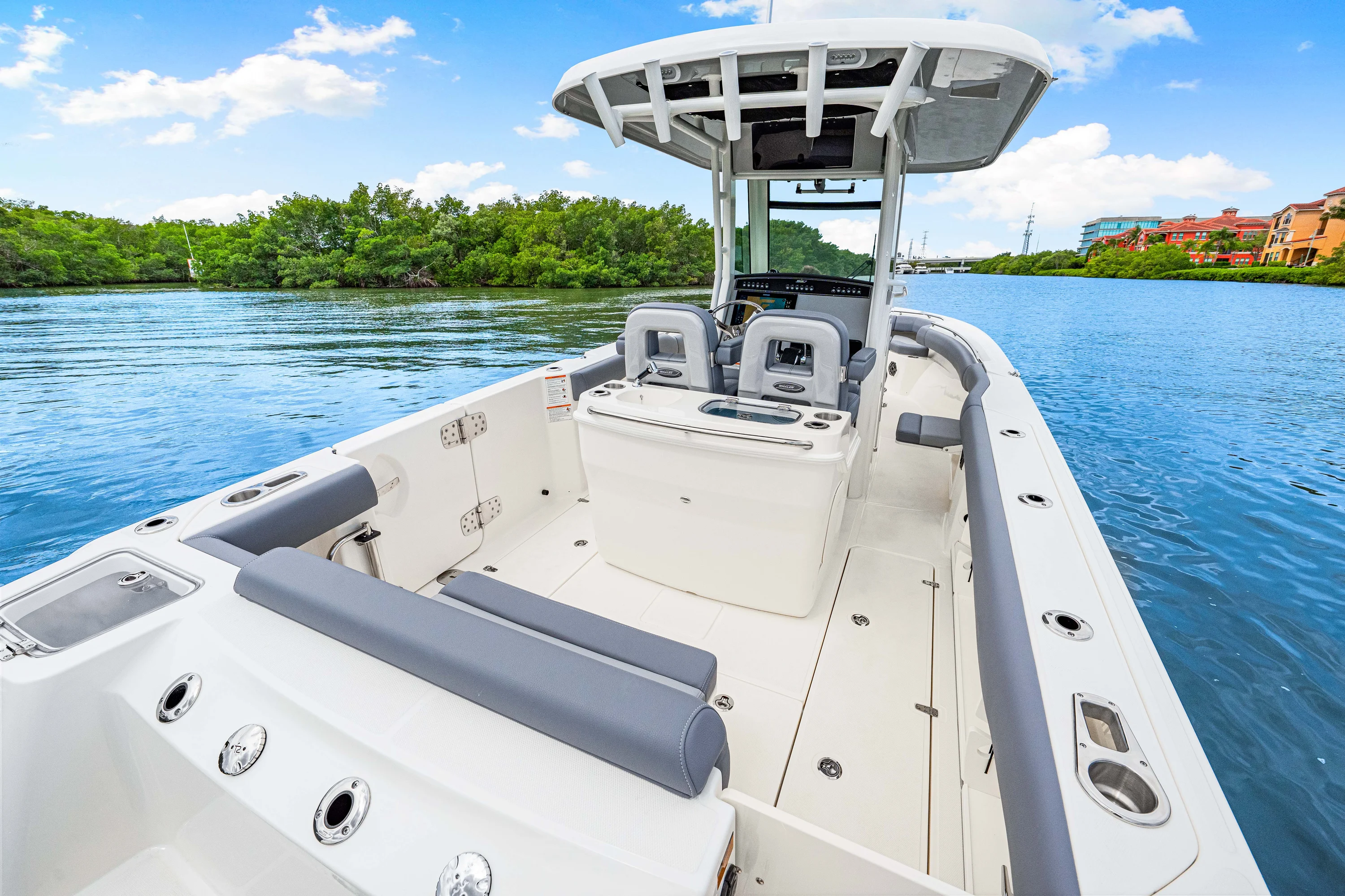 2026 Boston Whaler 280 Outrage Image Thumbnail #38