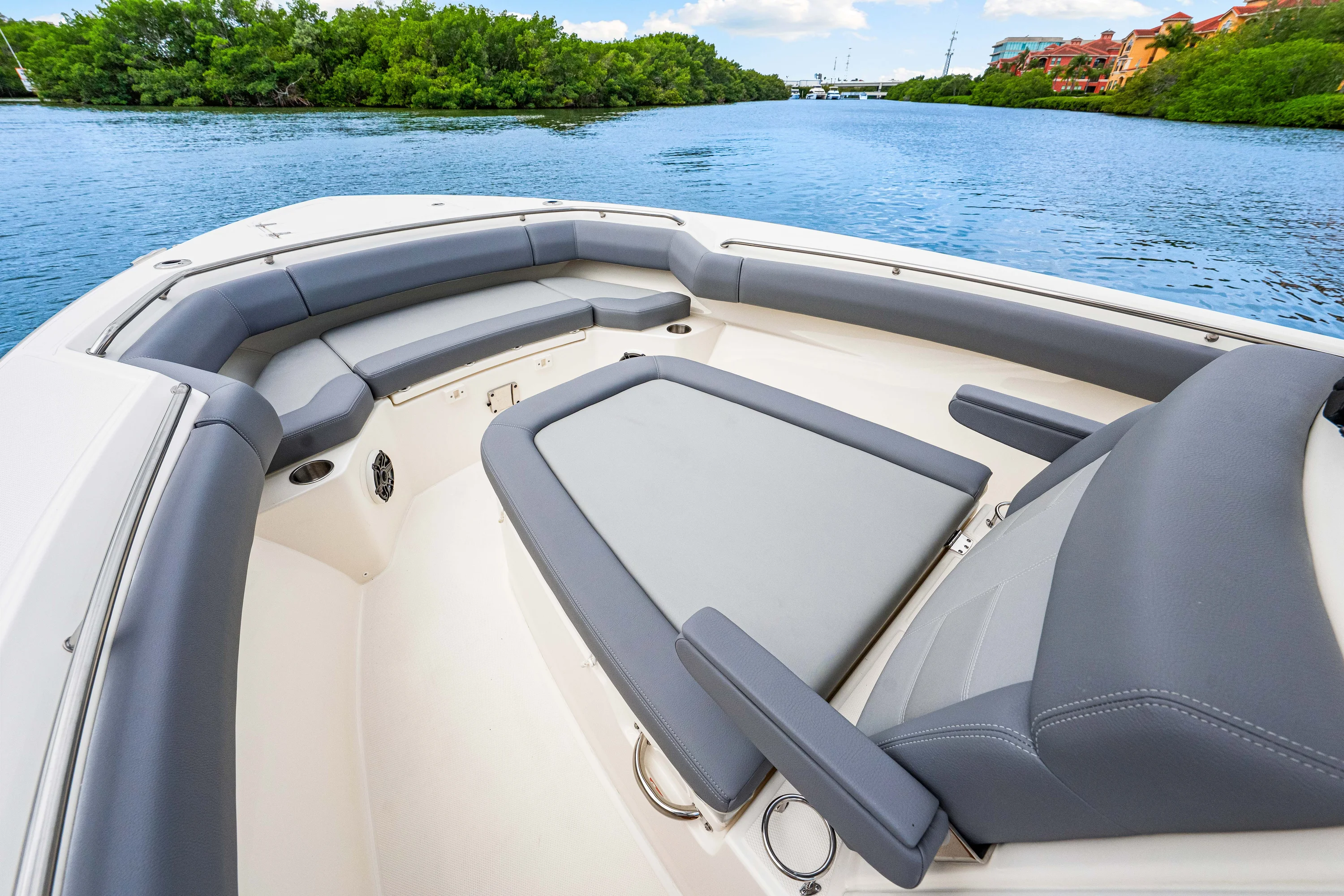 2026 Boston Whaler 280 Outrage Image Thumbnail #56