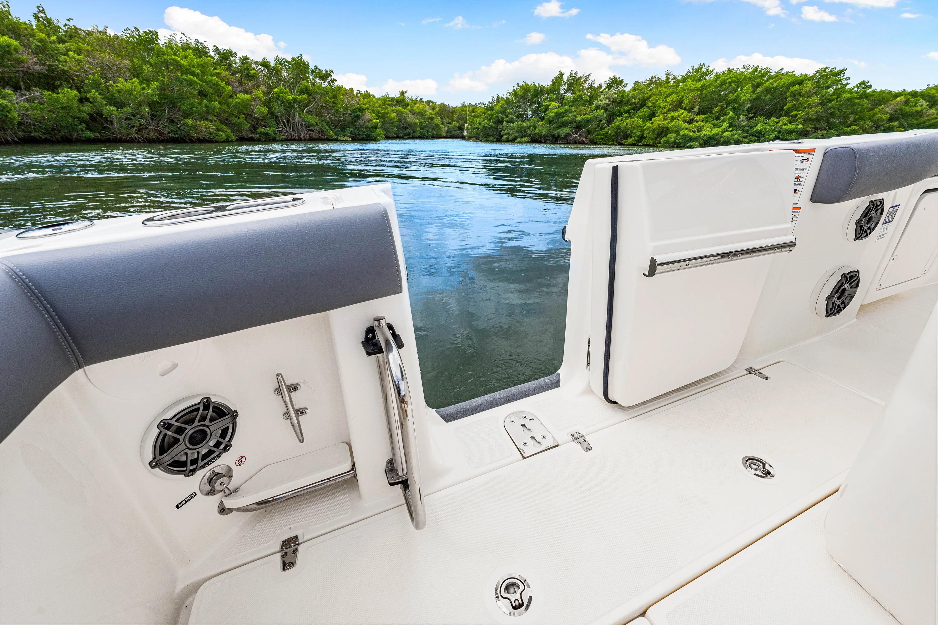 2026 Boston Whaler 280 Outrage Image Thumbnail #45