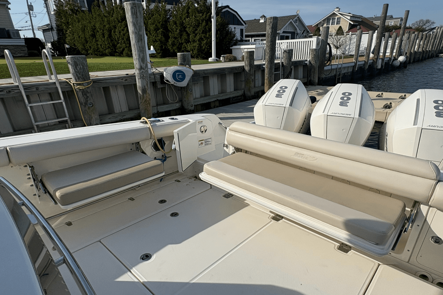 2022 Boston Whaler 350 OUTRAGE Image Thumbnail #5