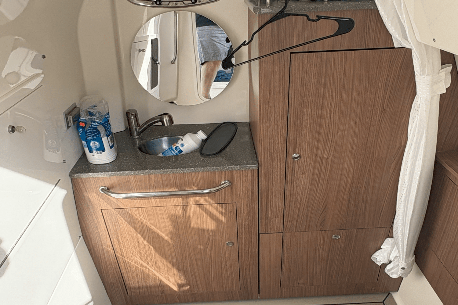2022 Boston Whaler 350 OUTRAGE Image Thumbnail #25