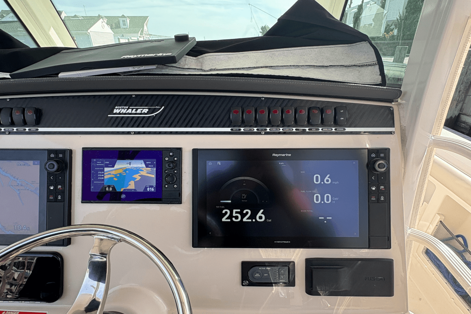 2022 Boston Whaler 350 OUTRAGE Image Thumbnail #16