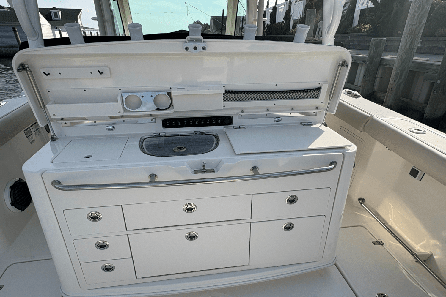 2022 Boston Whaler 350 OUTRAGE Image Thumbnail #23