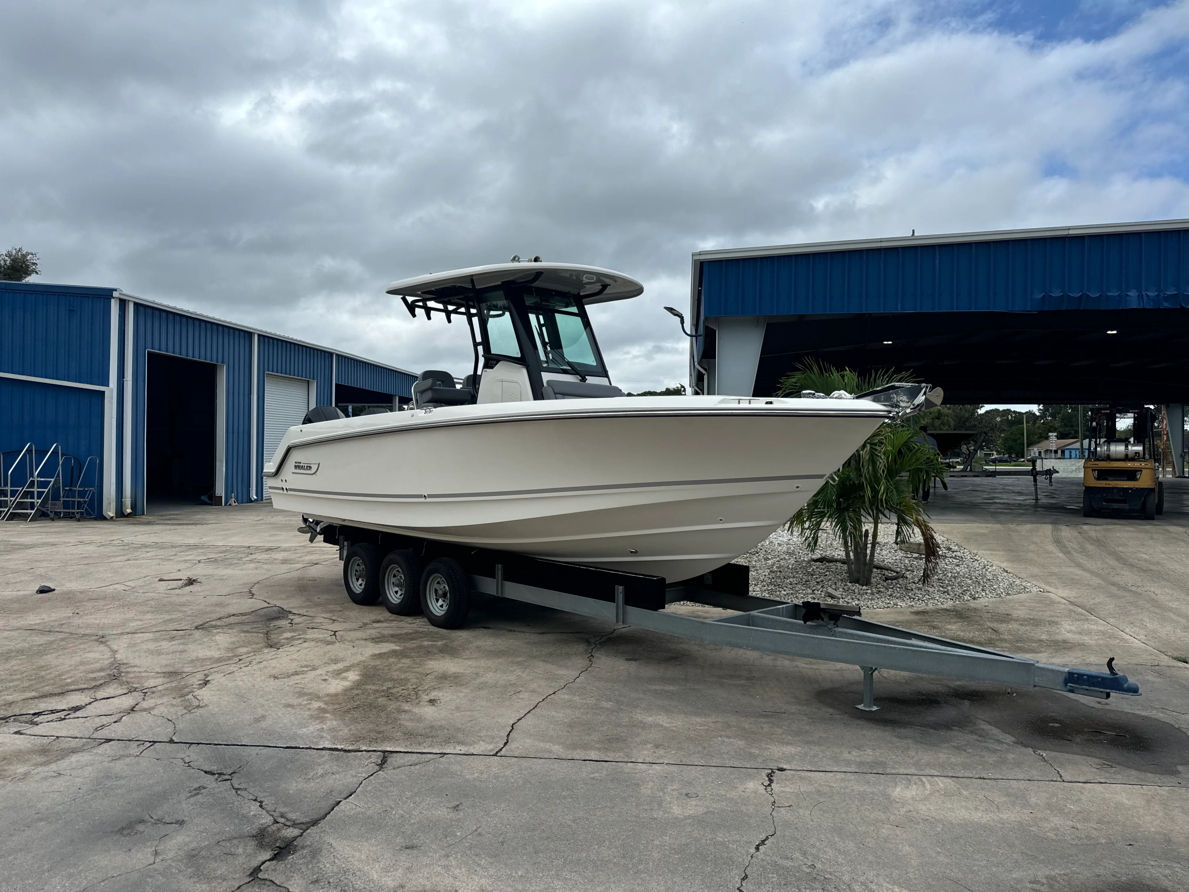 2026 Boston Whaler 250 Outrage Image Thumbnail #0