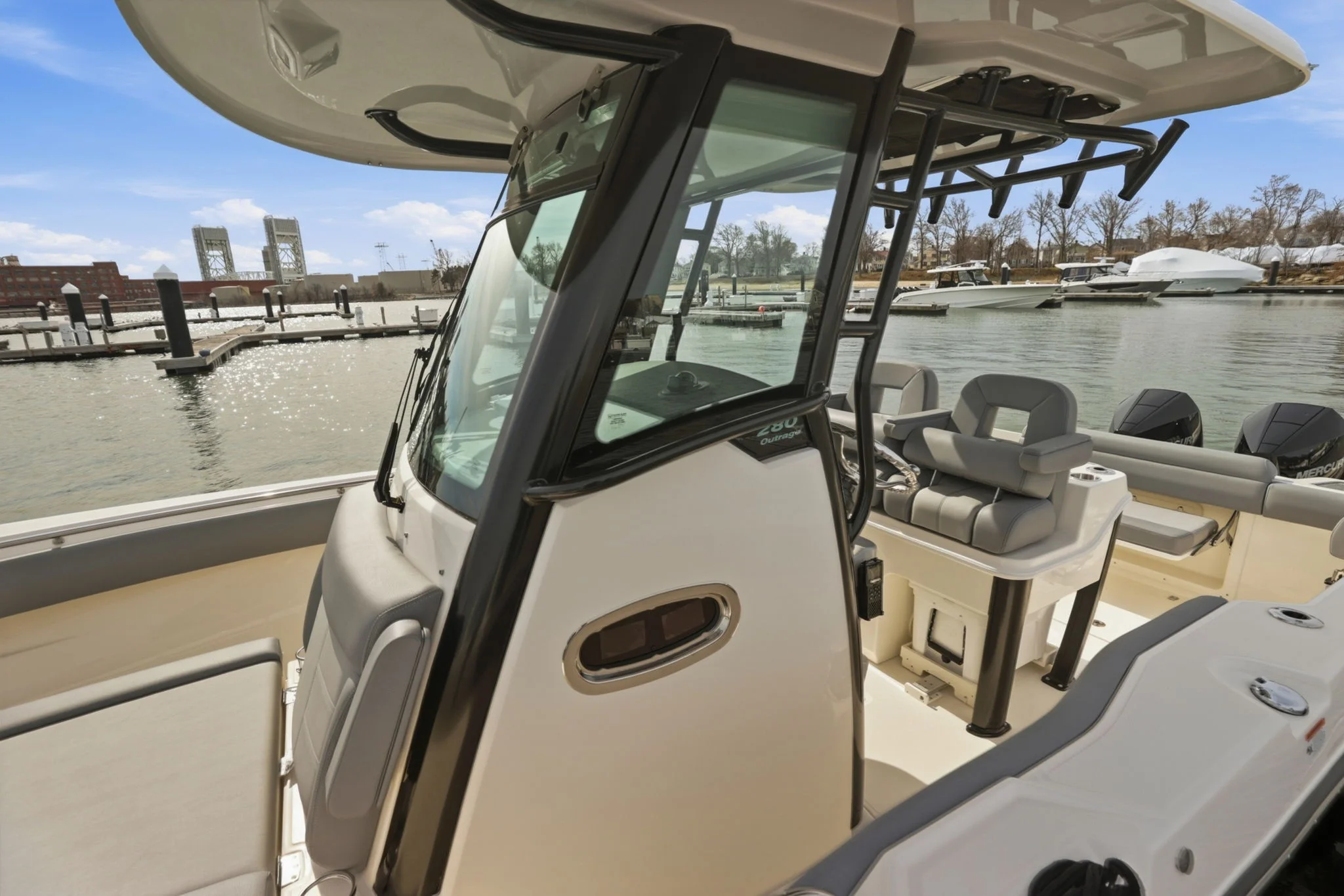 2026 Boston Whaler 280 Outrage Image Thumbnail #13