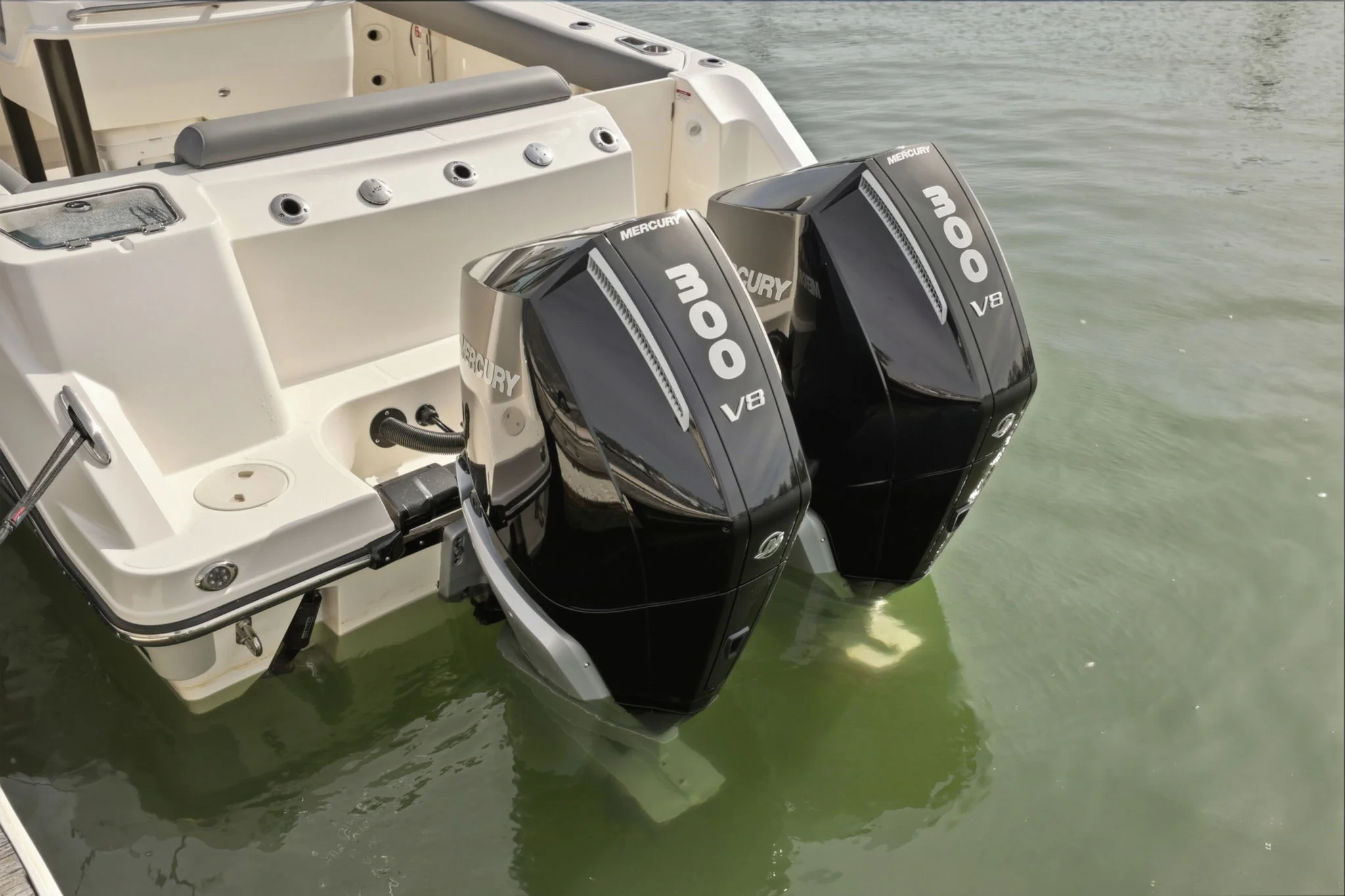 2026 Boston Whaler 280 Outrage Image Thumbnail #3