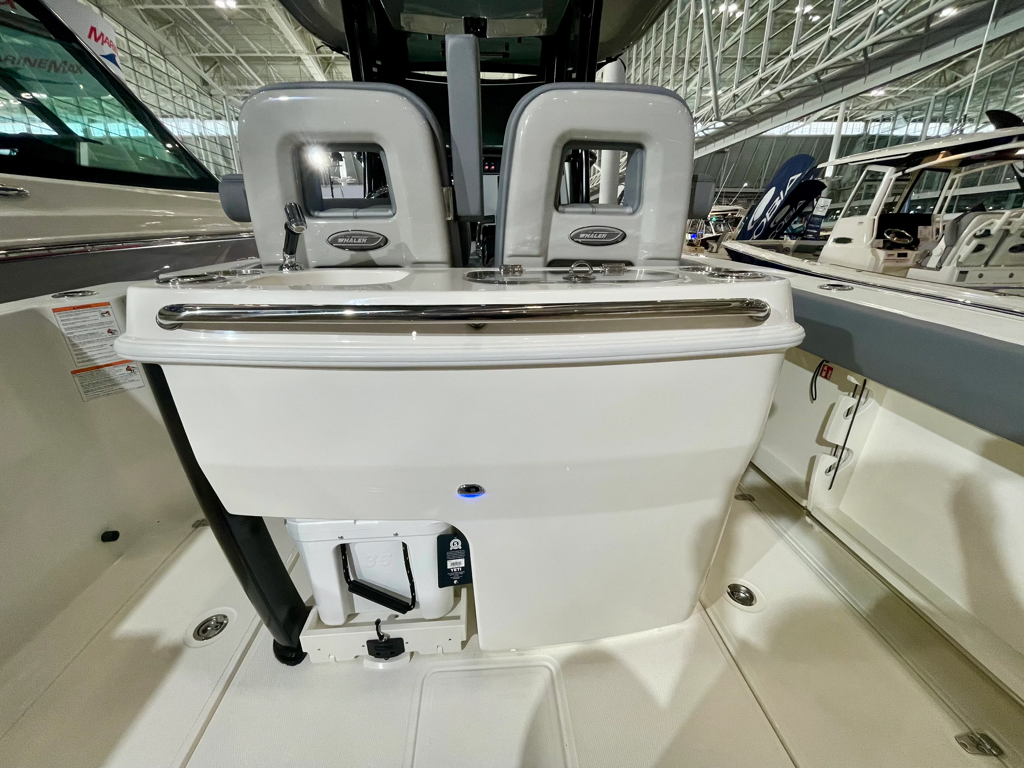2026 Boston Whaler 280 Outrage Image Thumbnail #6