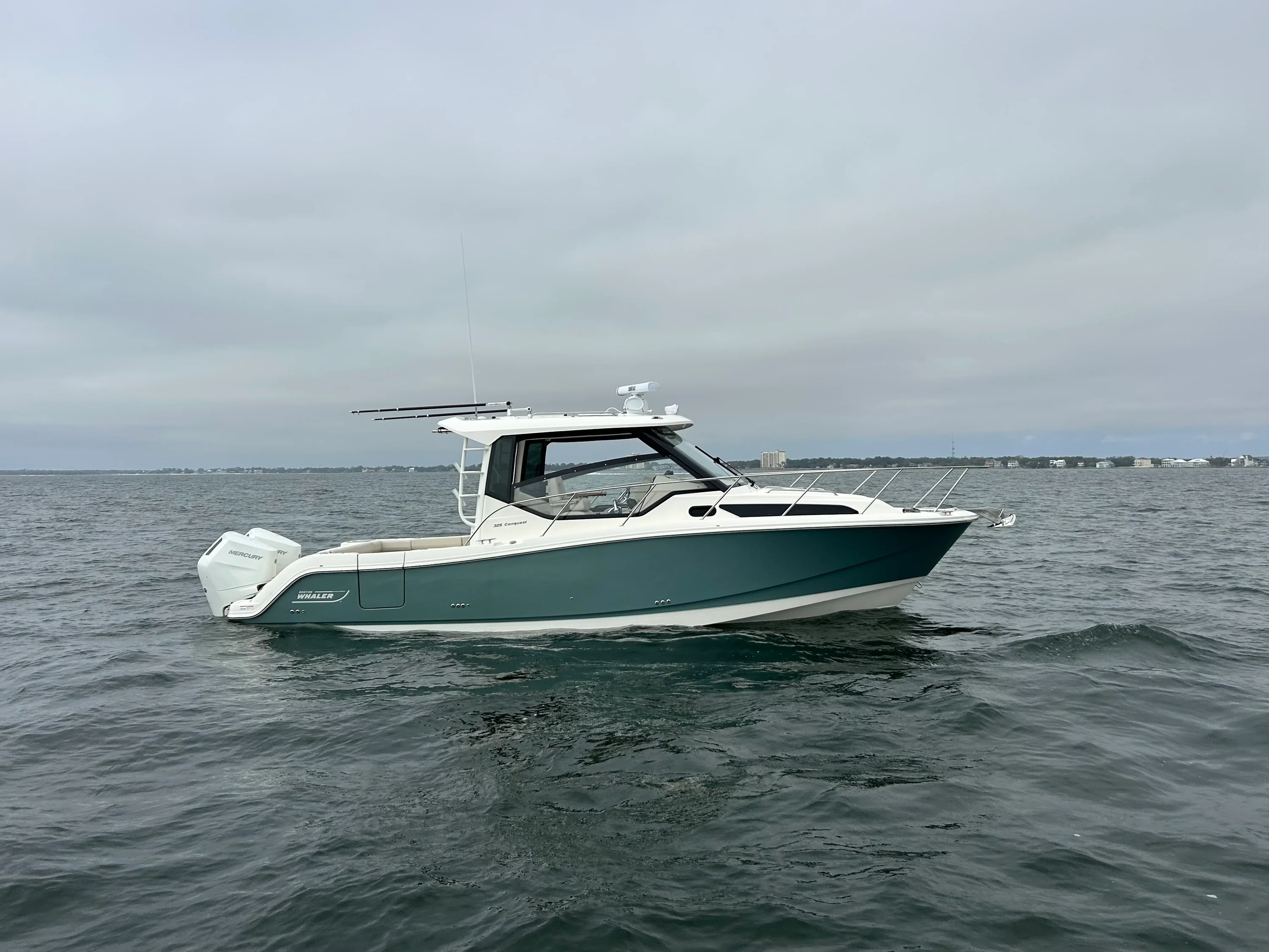 2026 Boston Whaler 325 Conquest Image Thumbnail #5