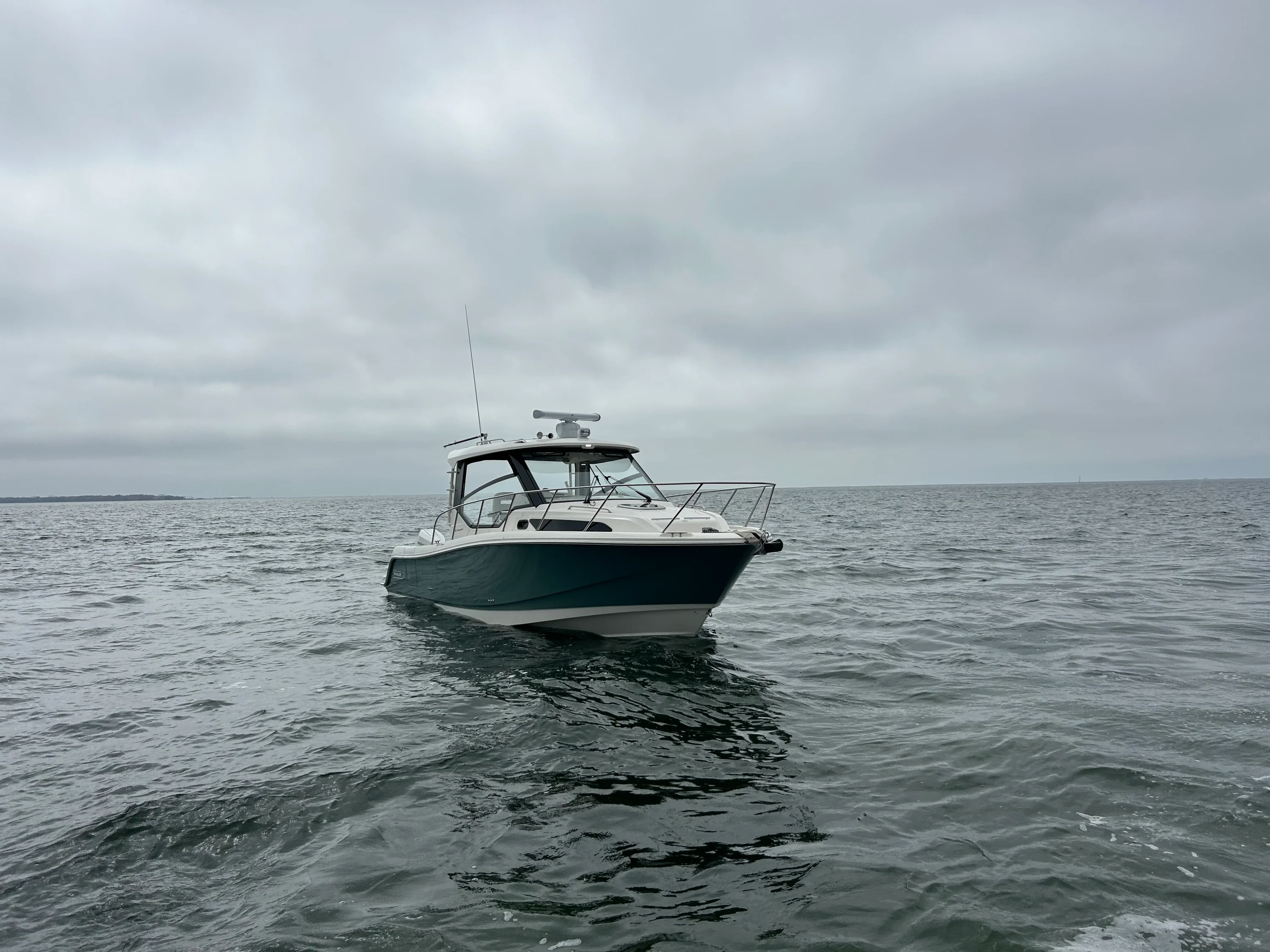2026 Boston Whaler 325 Conquest Image Thumbnail #16