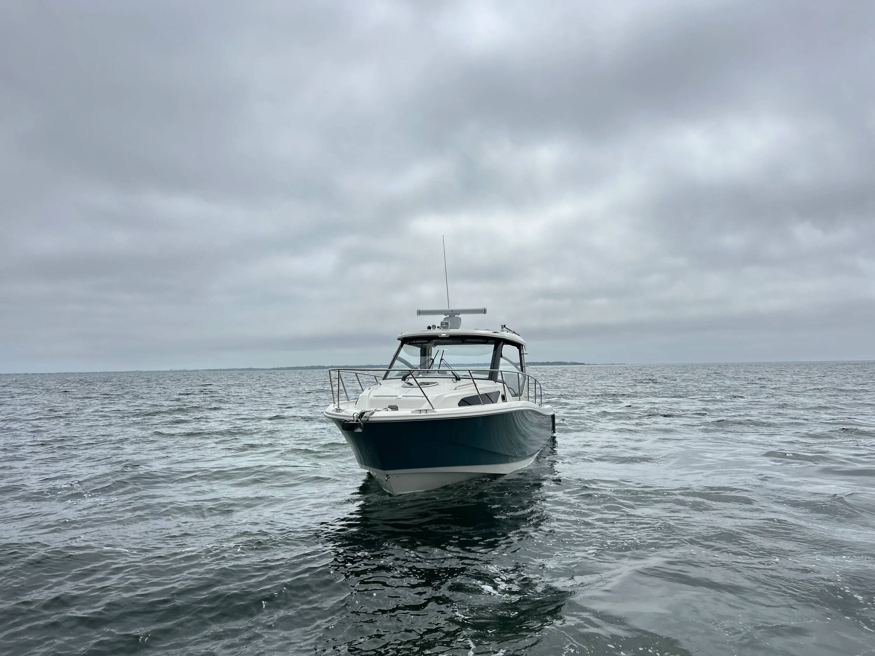 2026 Boston Whaler 325 Conquest Image Thumbnail #15