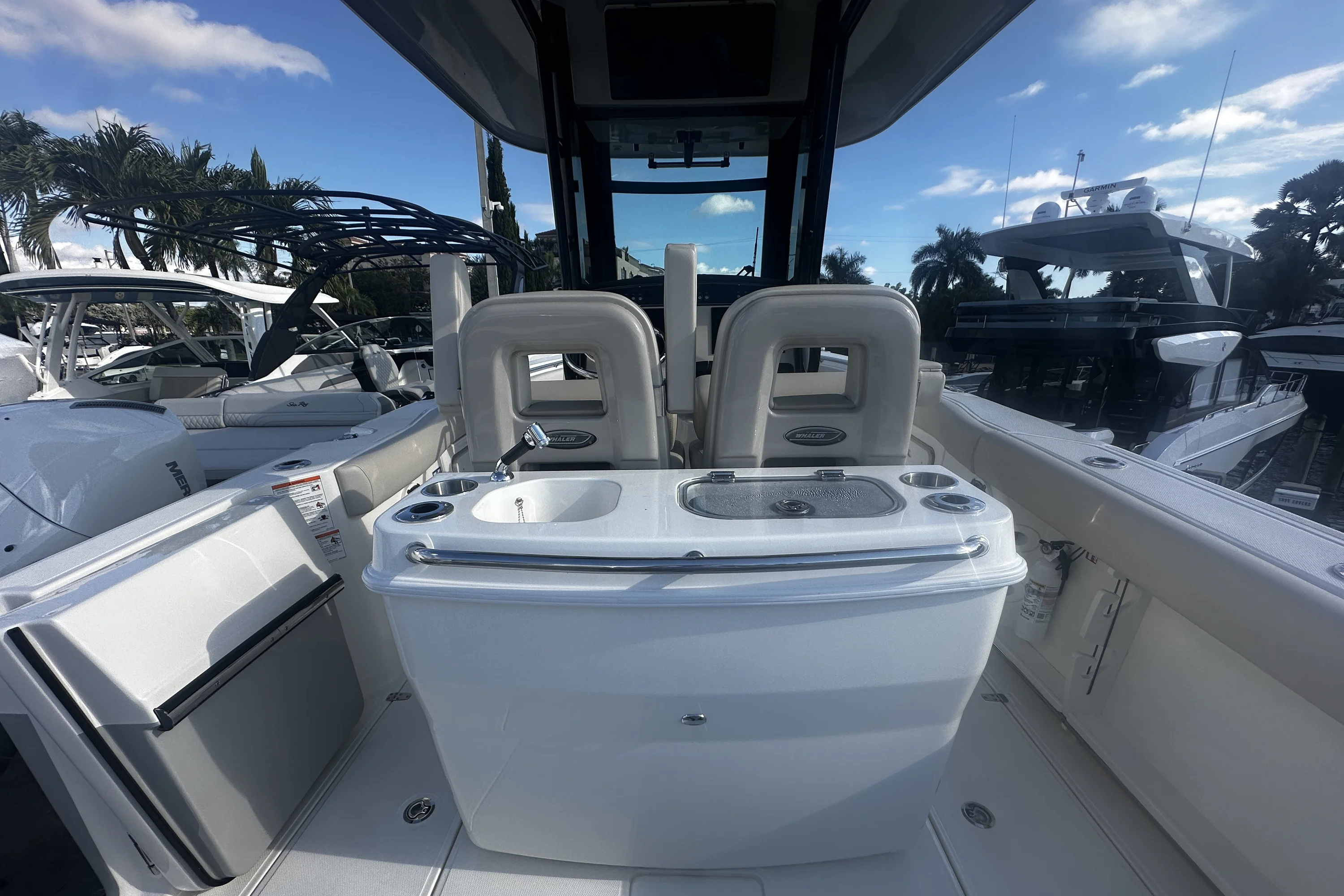 2026 Boston Whaler 280 Outrage Image Thumbnail #12