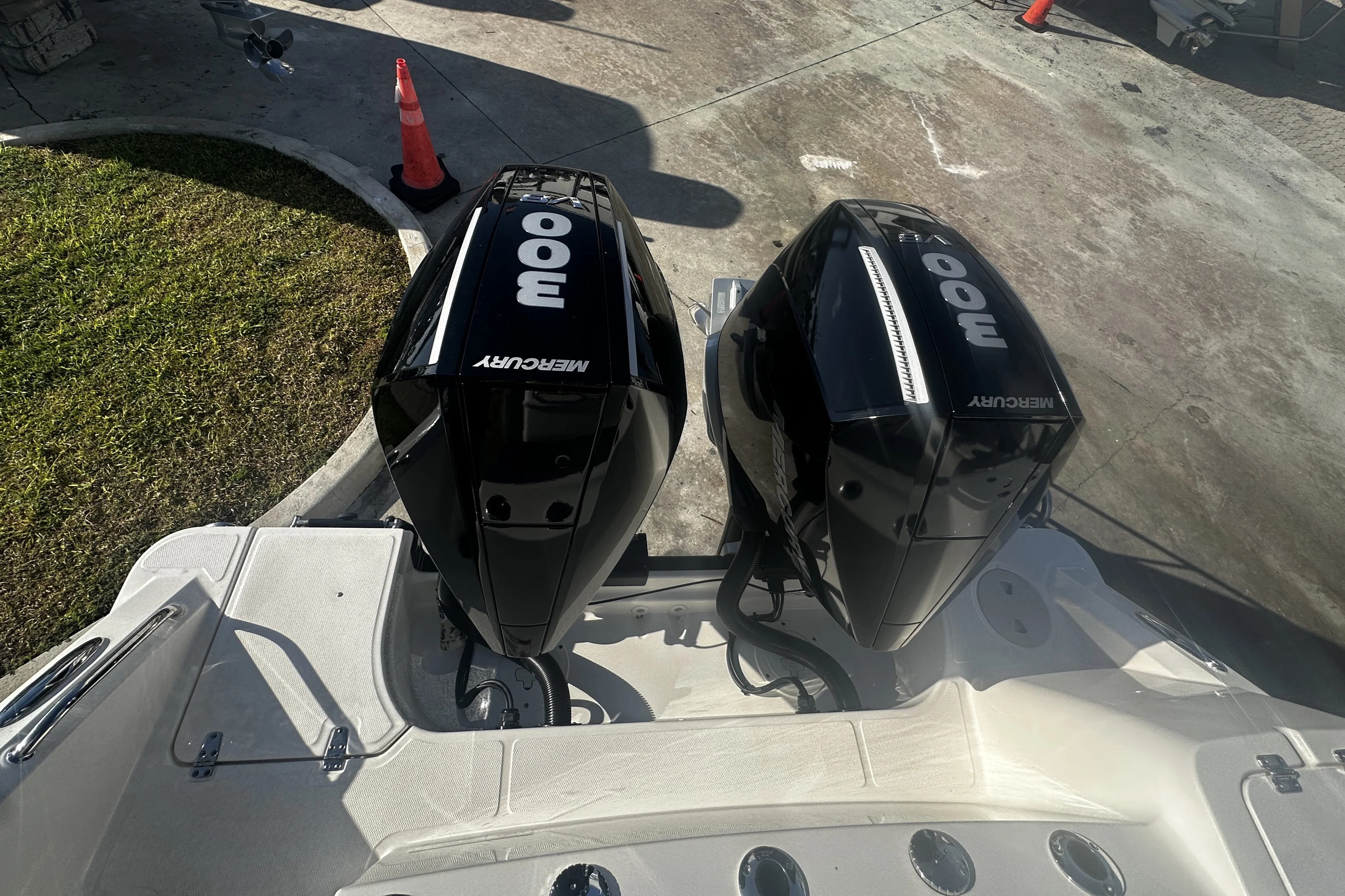 2026 Boston Whaler 280 Outrage Image Thumbnail #7