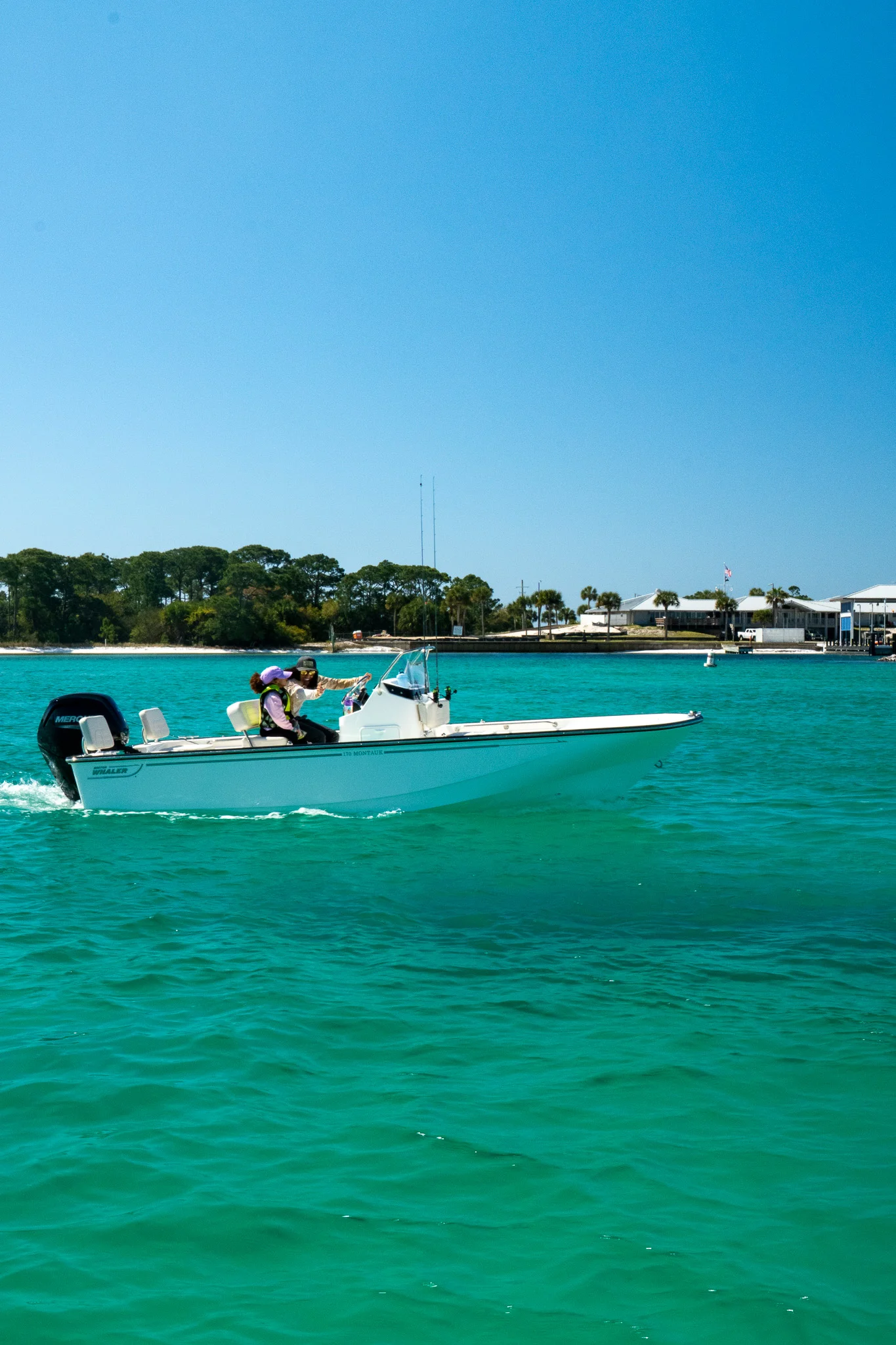 2026 Boston Whaler 170 Montauk Image Thumbnail #3