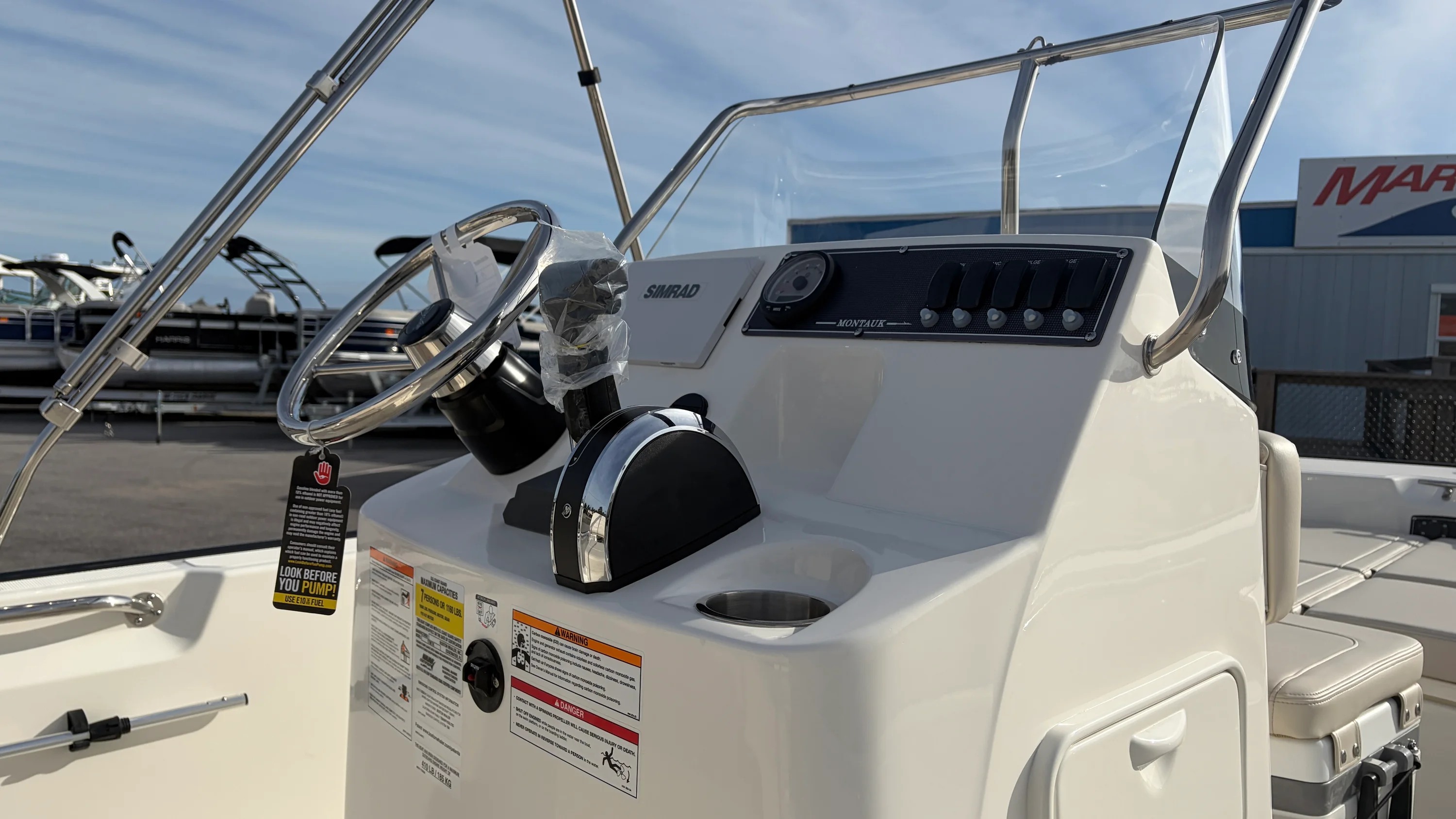 2026 Boston Whaler 170 Montauk Image Thumbnail #10