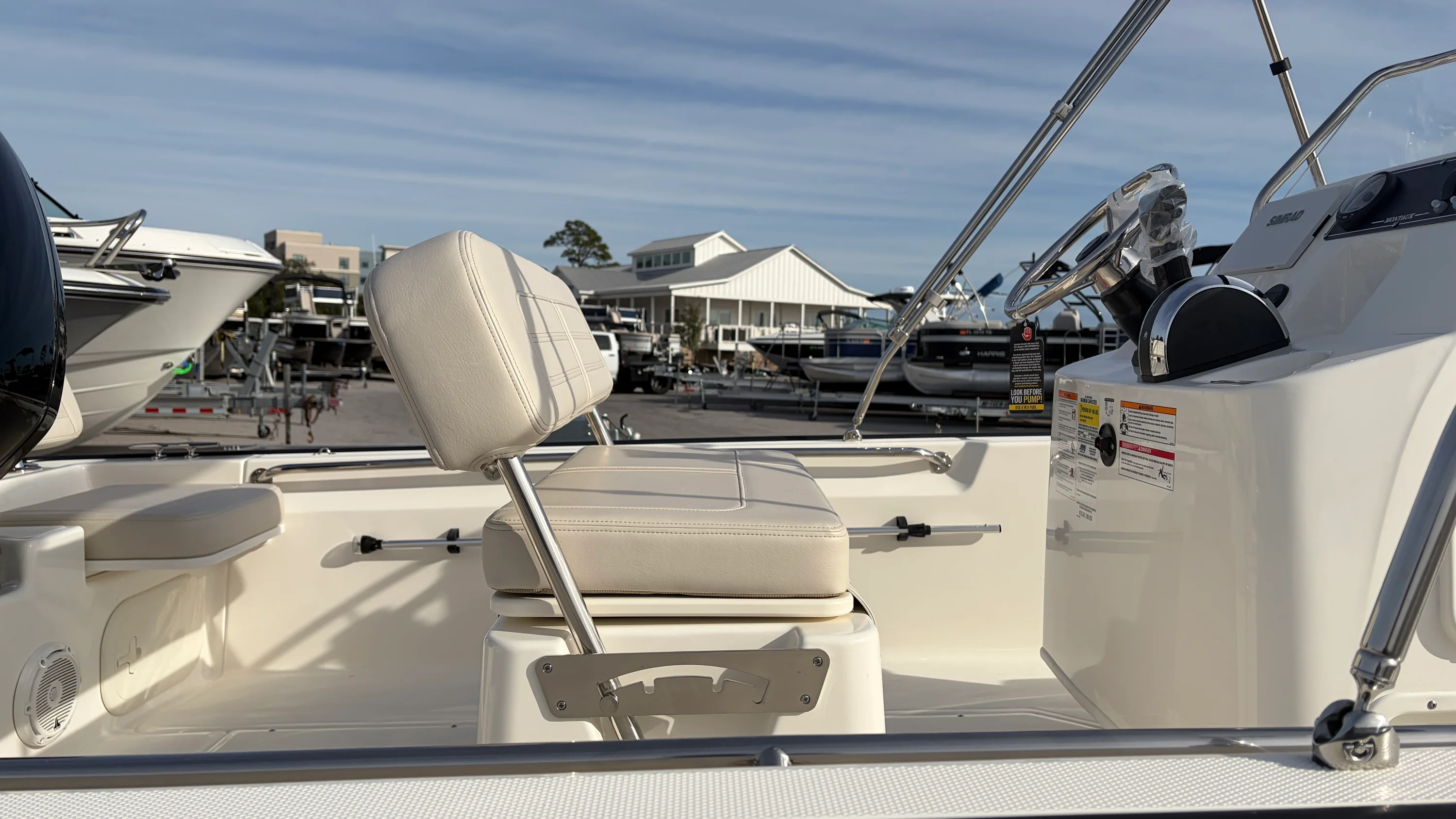 2026 Boston Whaler 170 Montauk Image Thumbnail #8