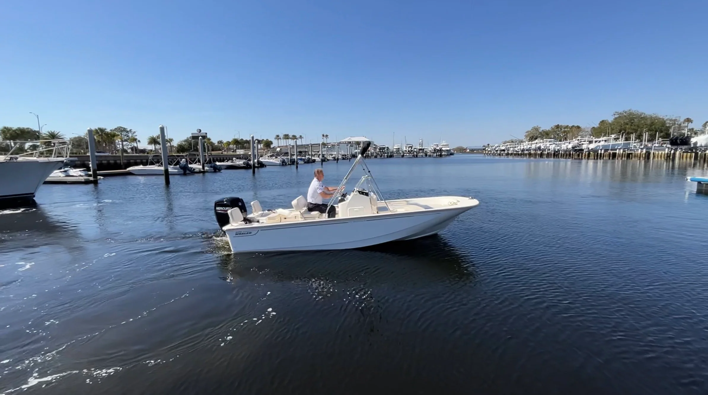 2026 Boston Whaler 170 Montauk Image Thumbnail #1