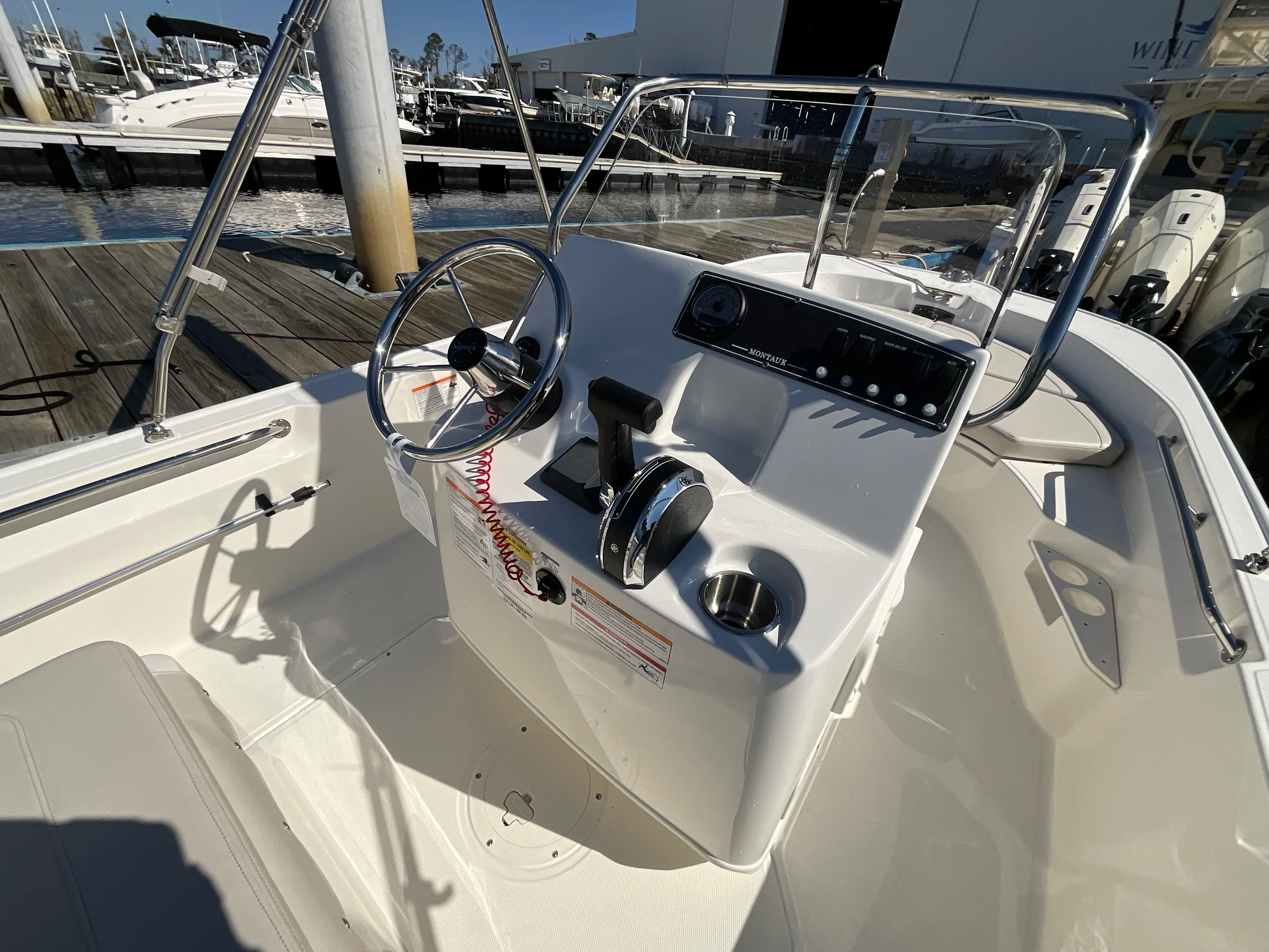 2026 Boston Whaler 170 Montauk Image Thumbnail #9