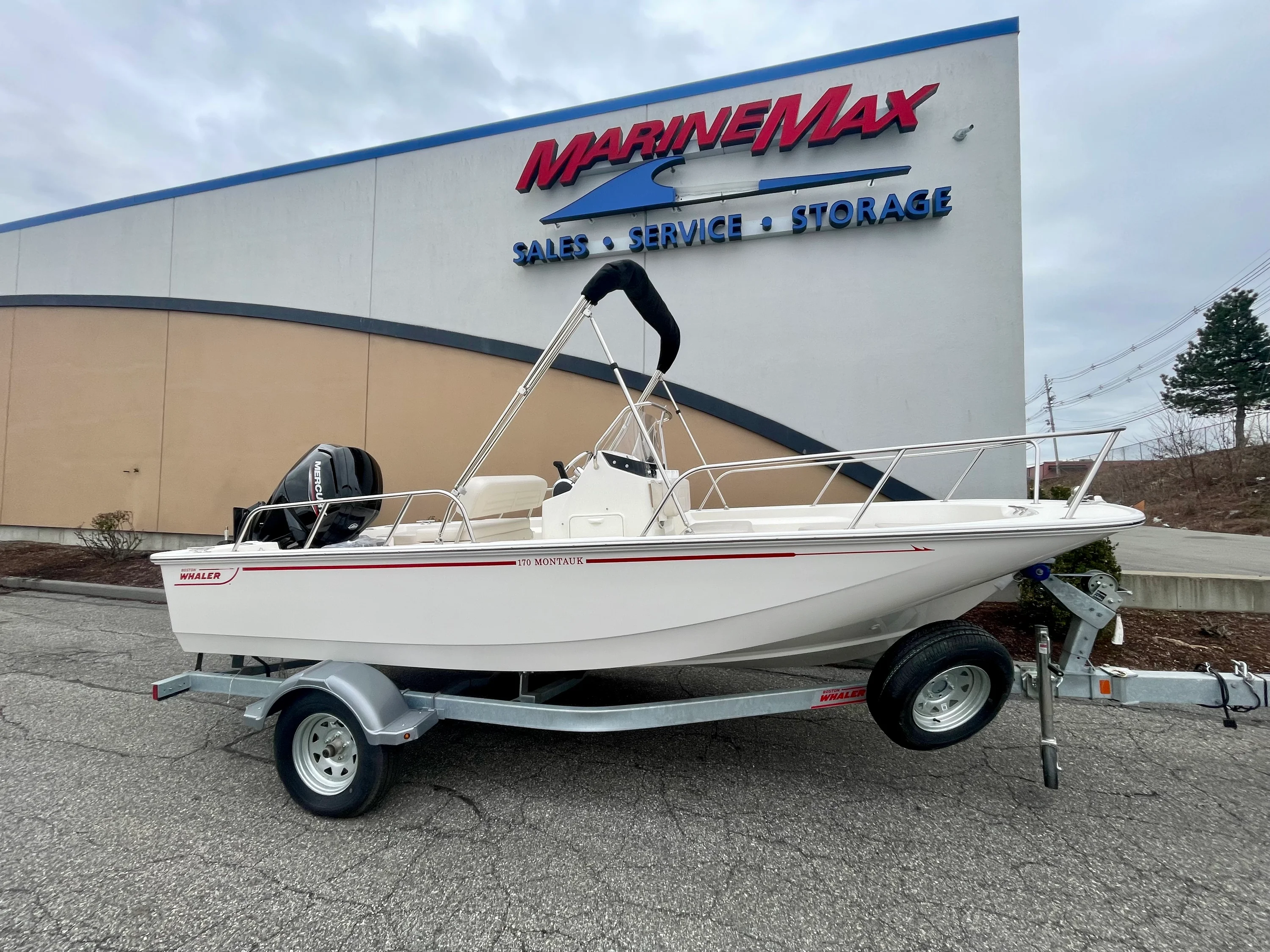 2026 Boston Whaler 170 Montauk Image Thumbnail #0