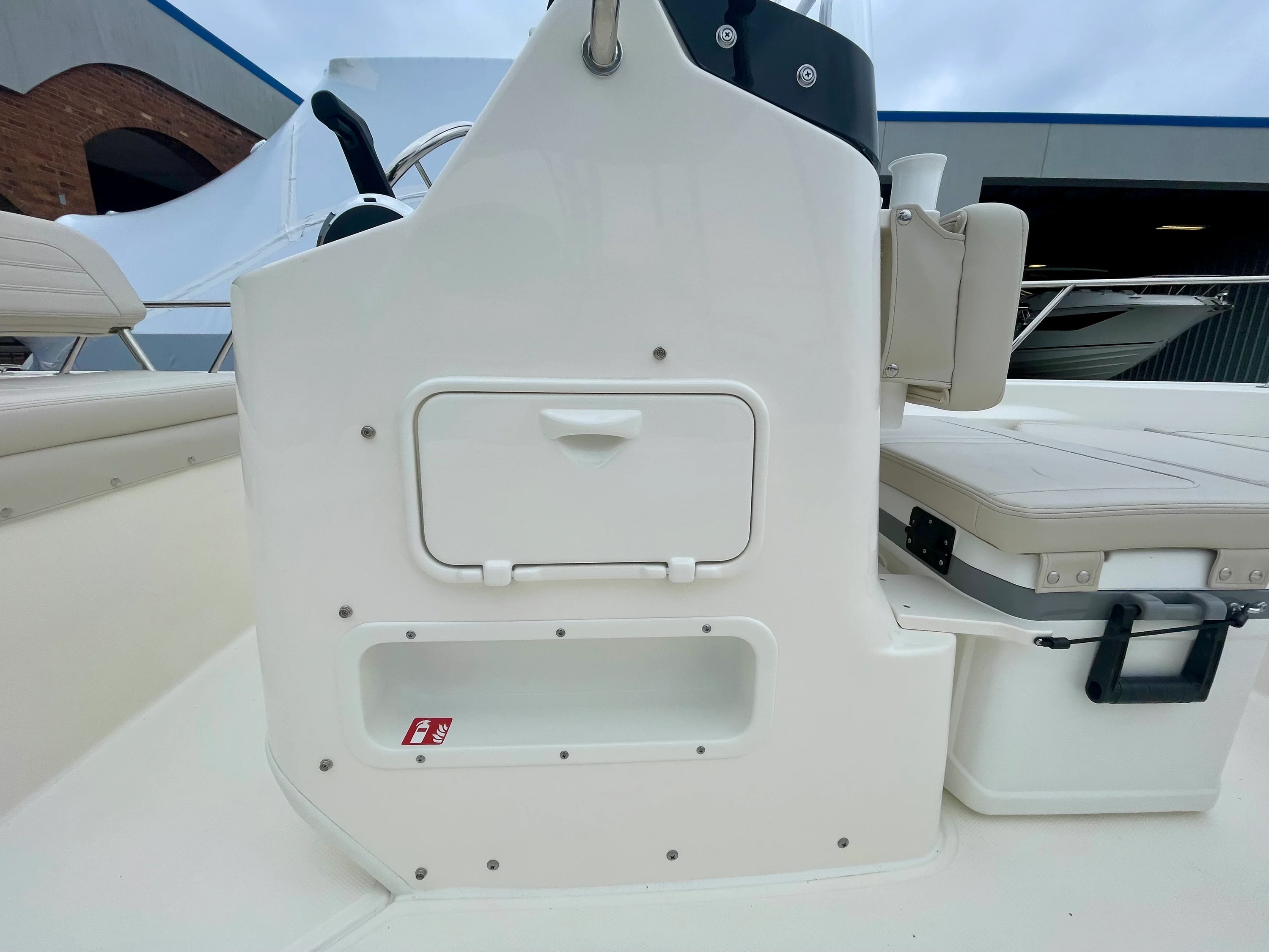 2026 Boston Whaler 170 Montauk Image Thumbnail #7