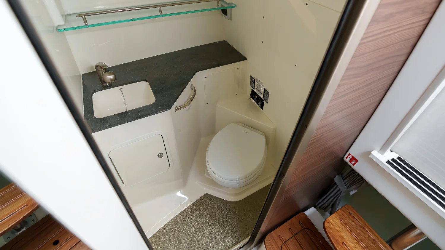 2026 Boston Whaler 325 Conquest Image Thumbnail #13