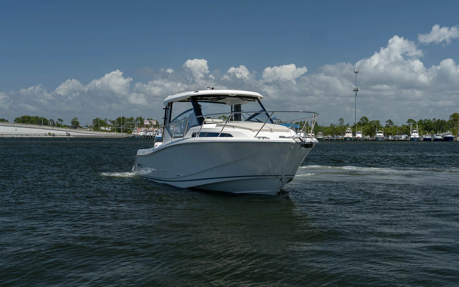 2026 Boston Whaler 325 Conquest Image Thumbnail #6