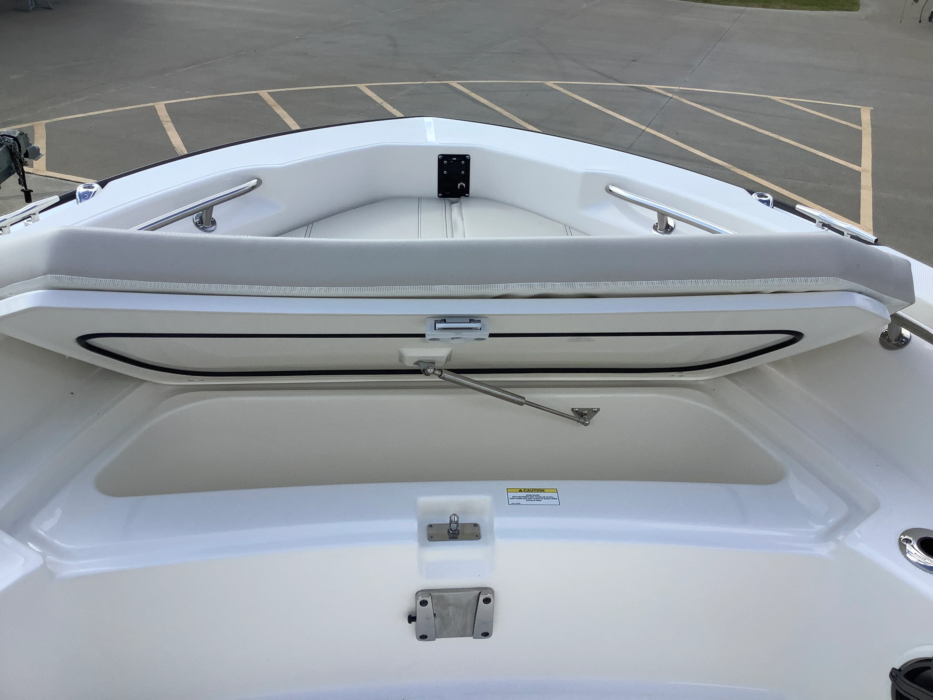 2026 Boston Whaler 220 Dauntless Image Thumbnail #30