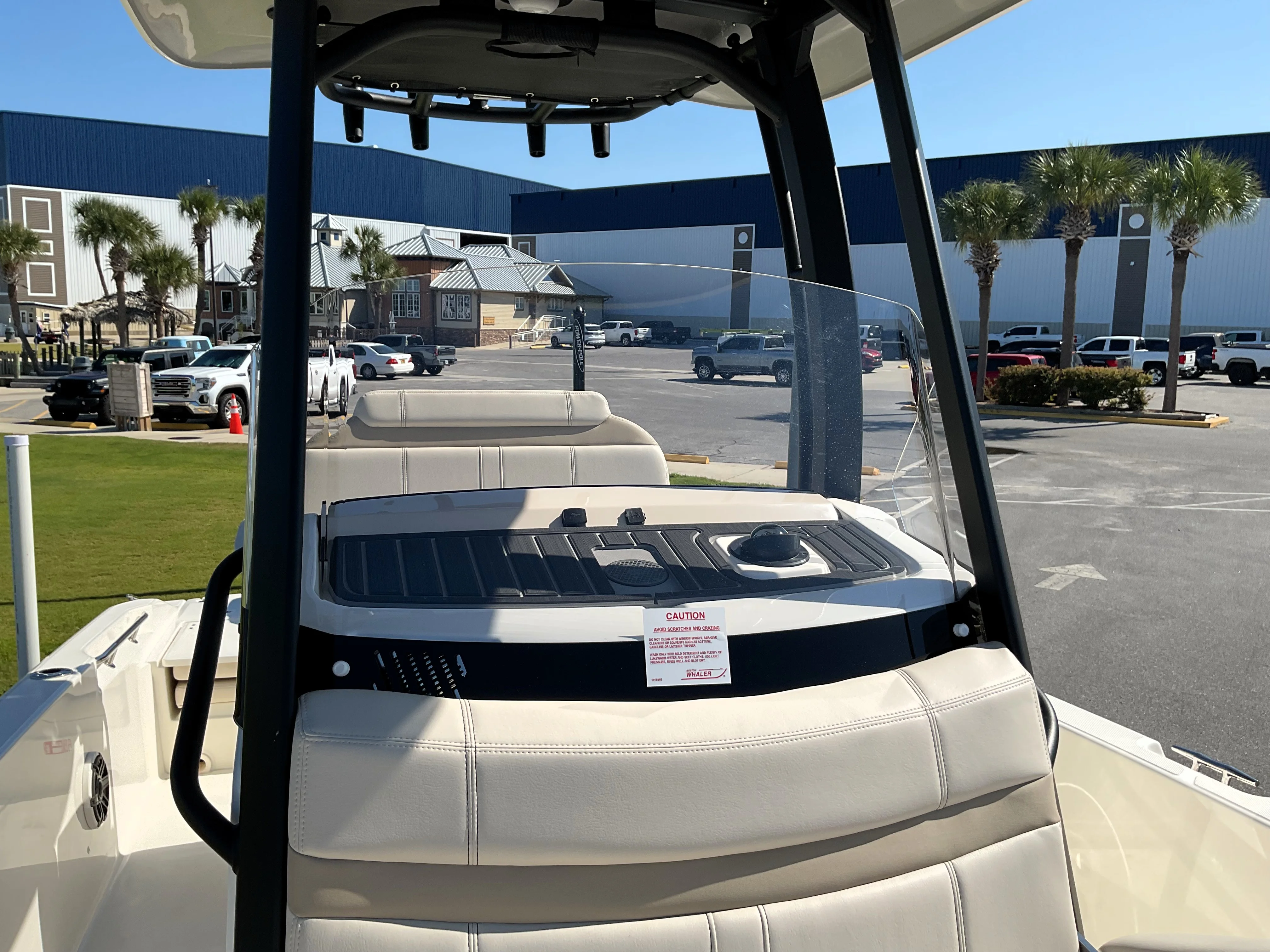 2026 Boston Whaler 220 Dauntless Image Thumbnail #40