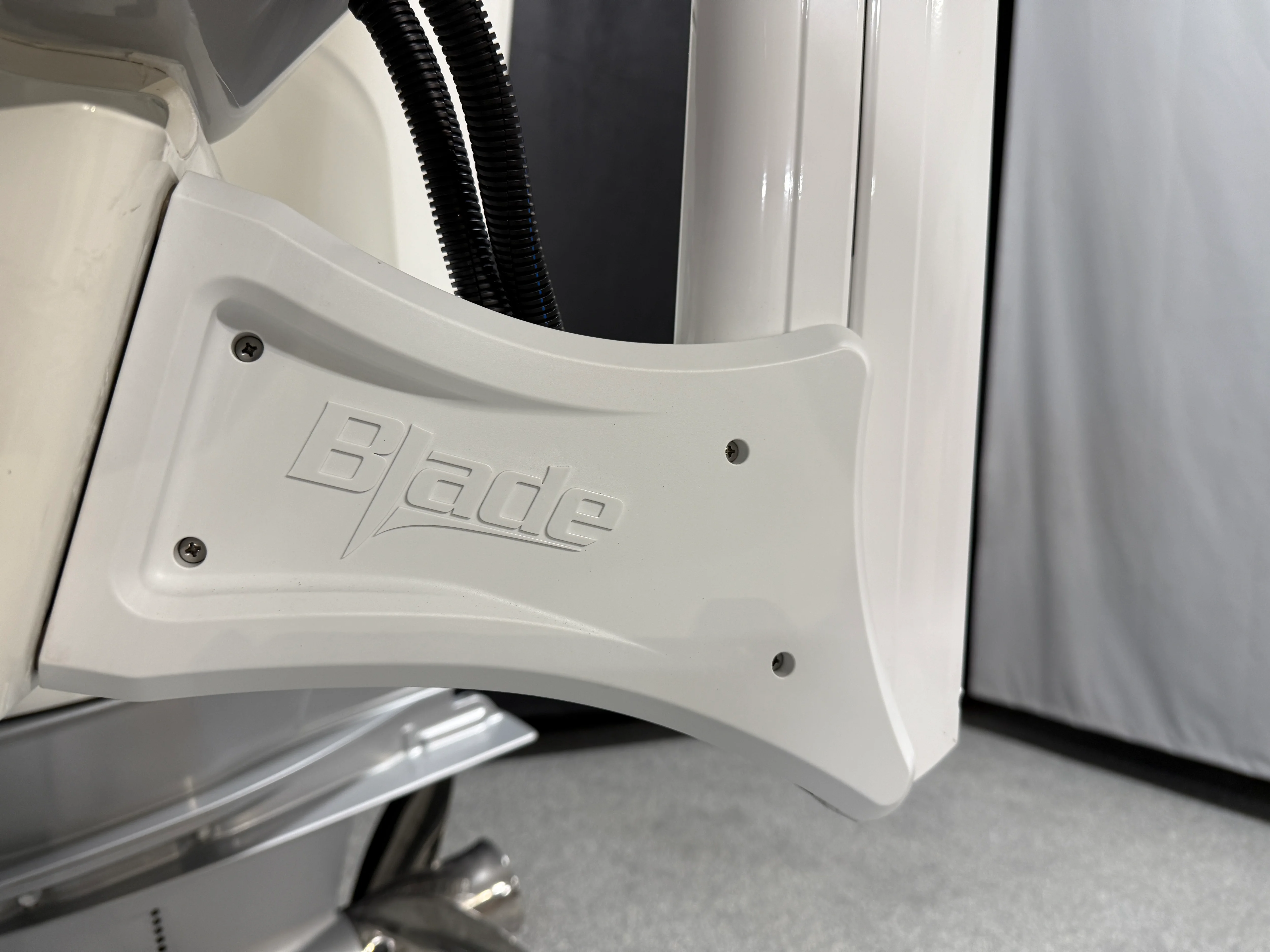 2026 Boston Whaler 220 Dauntless Image Thumbnail #13