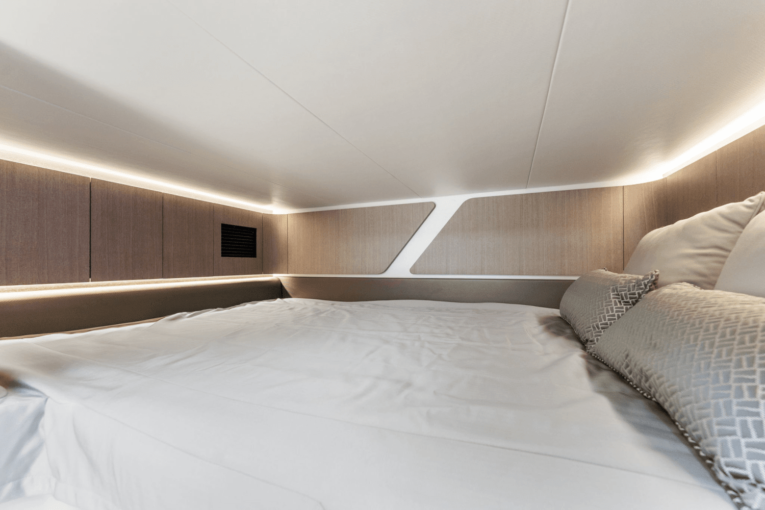 2024 Galeon 325 GTO Image Thumbnail #48