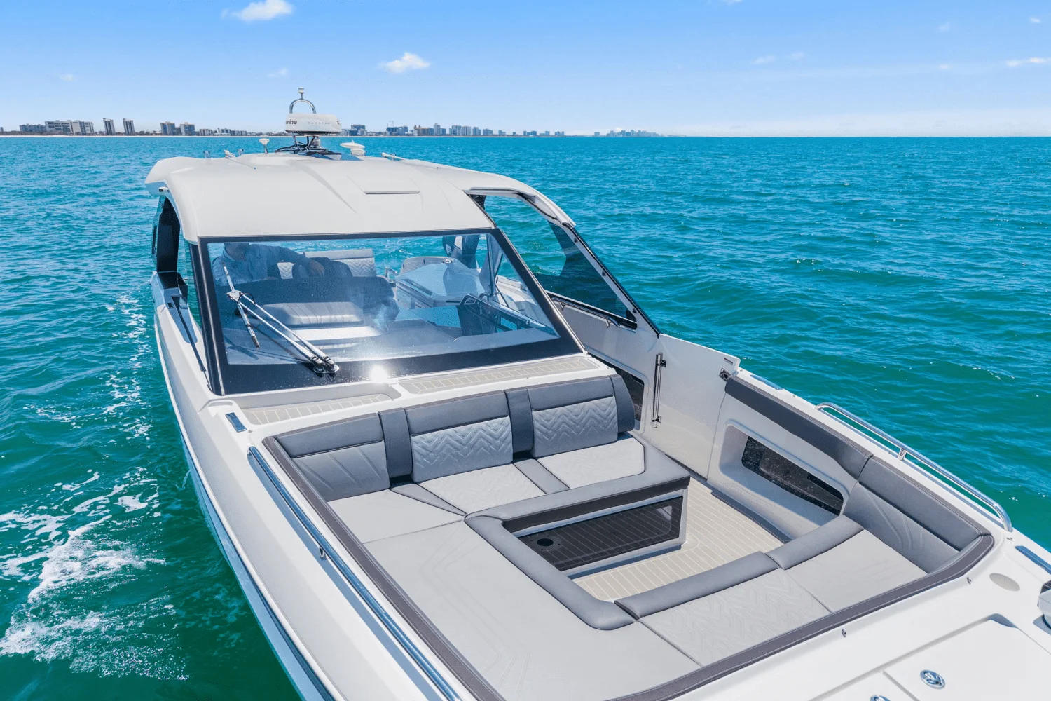 2024 Galeon 325 GTO Image Thumbnail #6