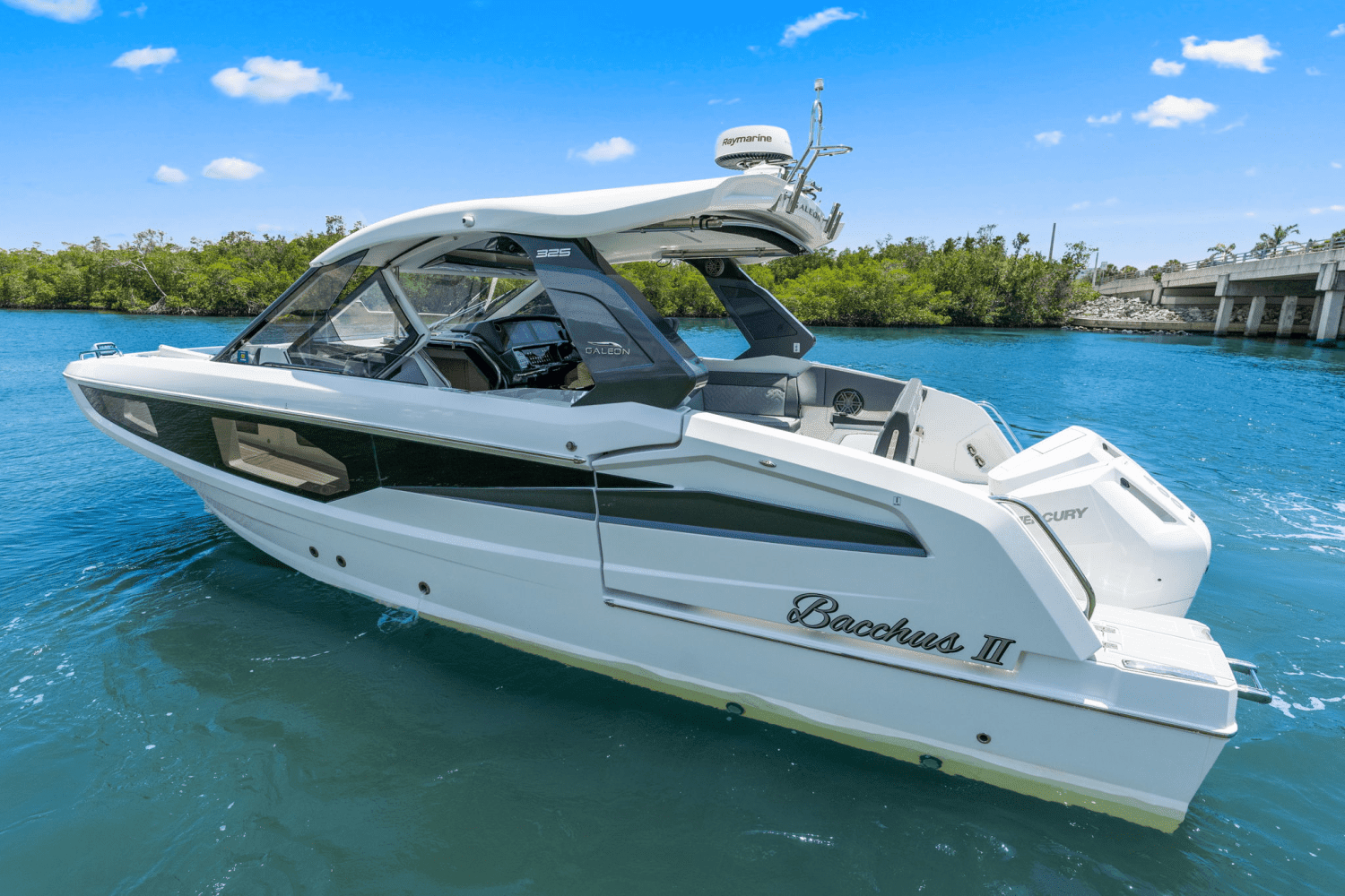 2024 Galeon 325 GTO Image Thumbnail #15