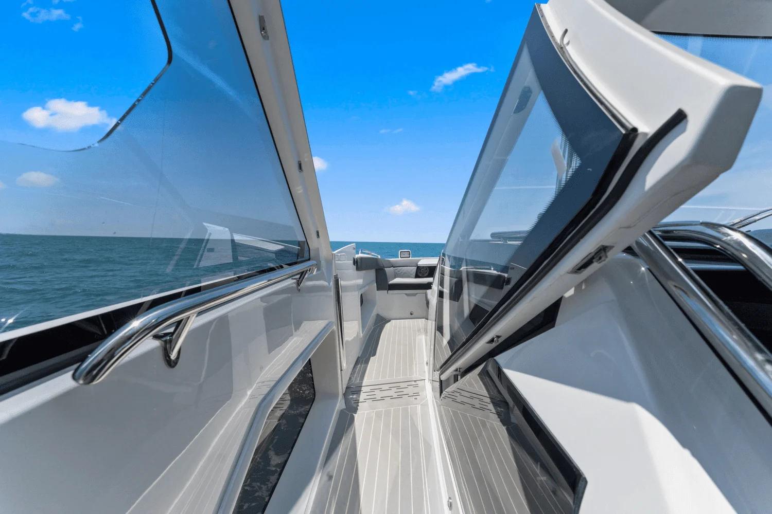 2024 Galeon 325 GTO Image Thumbnail #24