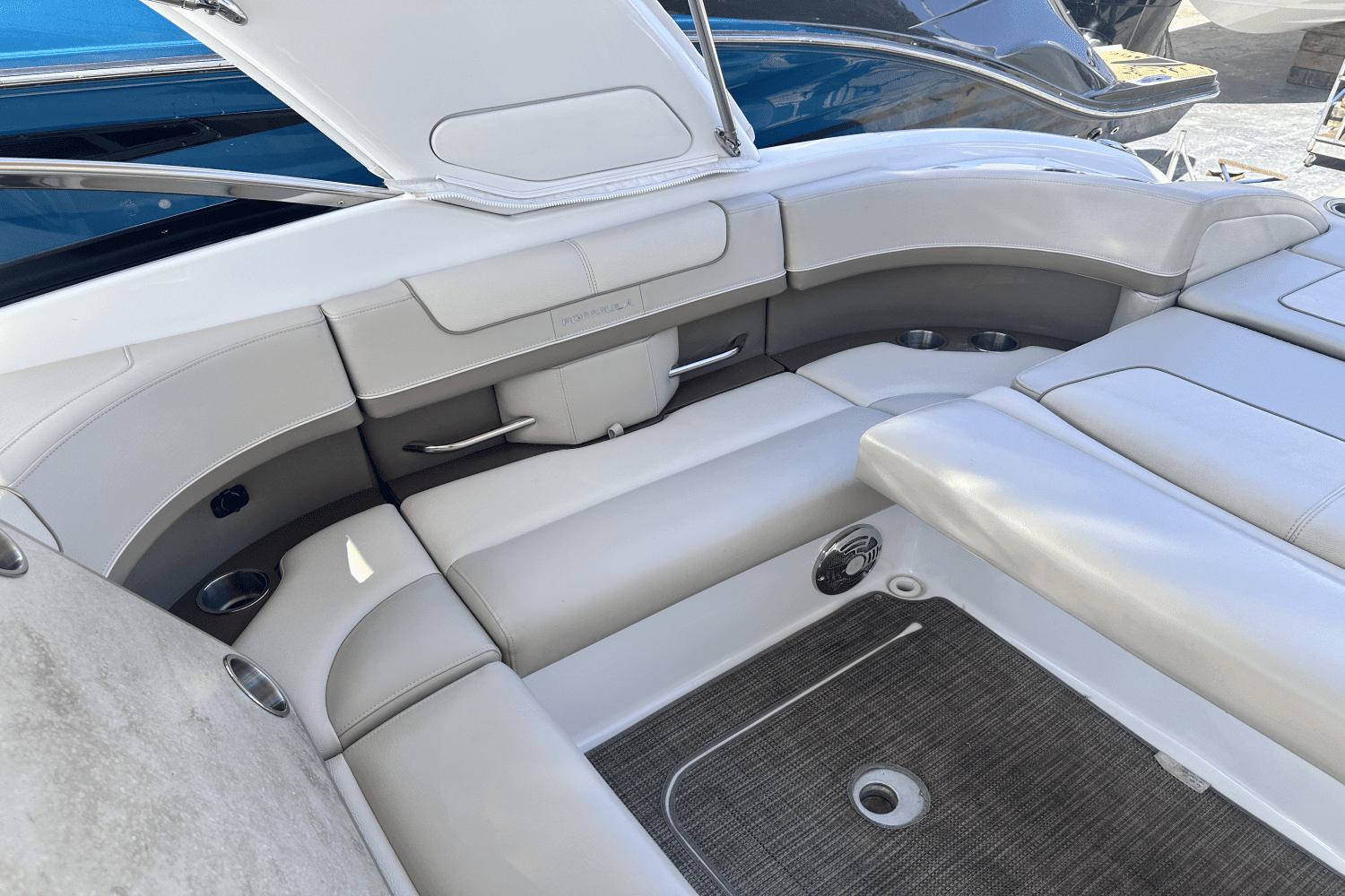 2015 Formula 310 BOWRIDER Image Thumbnail #5