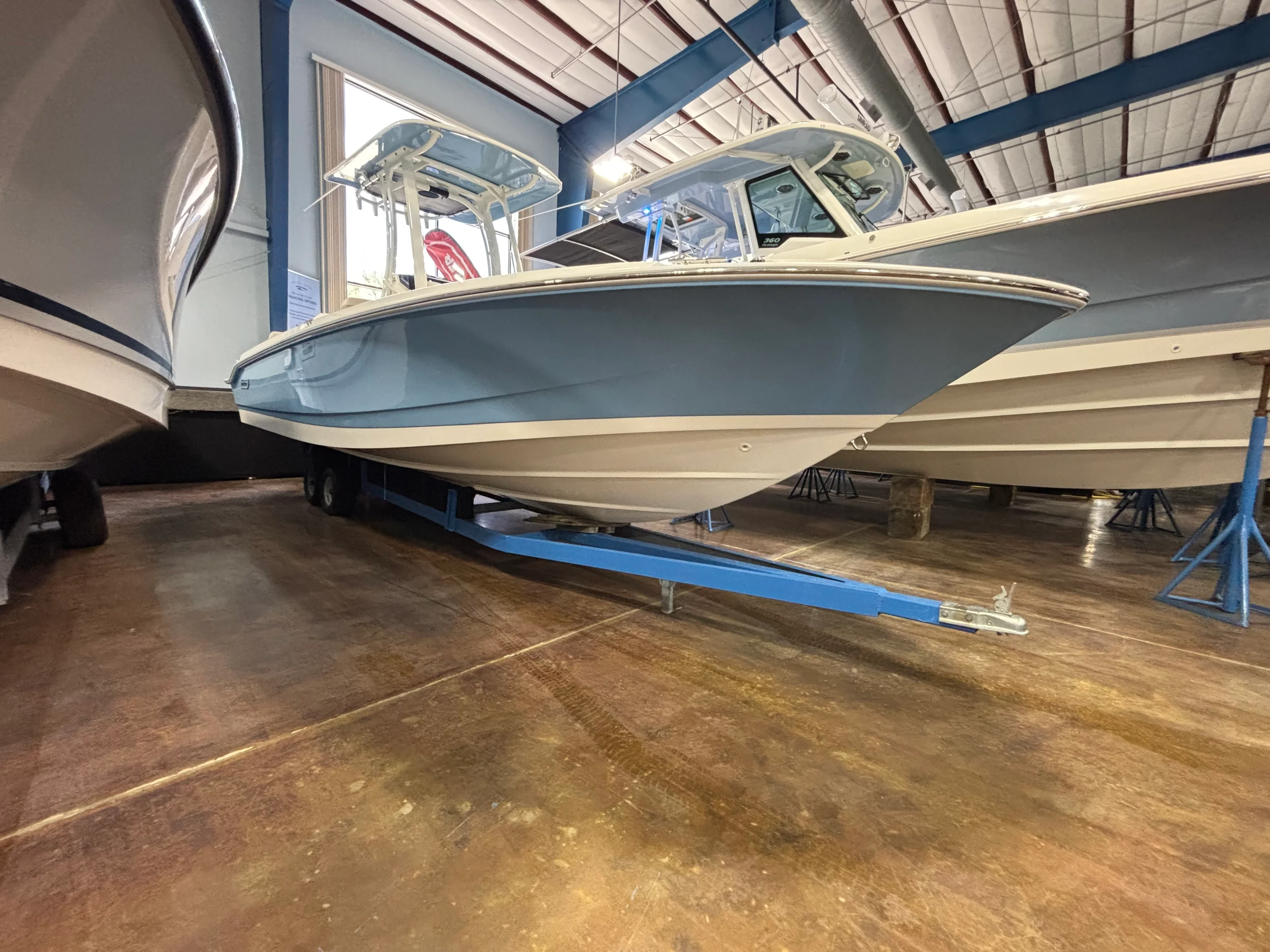 2026 Boston Whaler 250 Dauntless Image Thumbnail #0