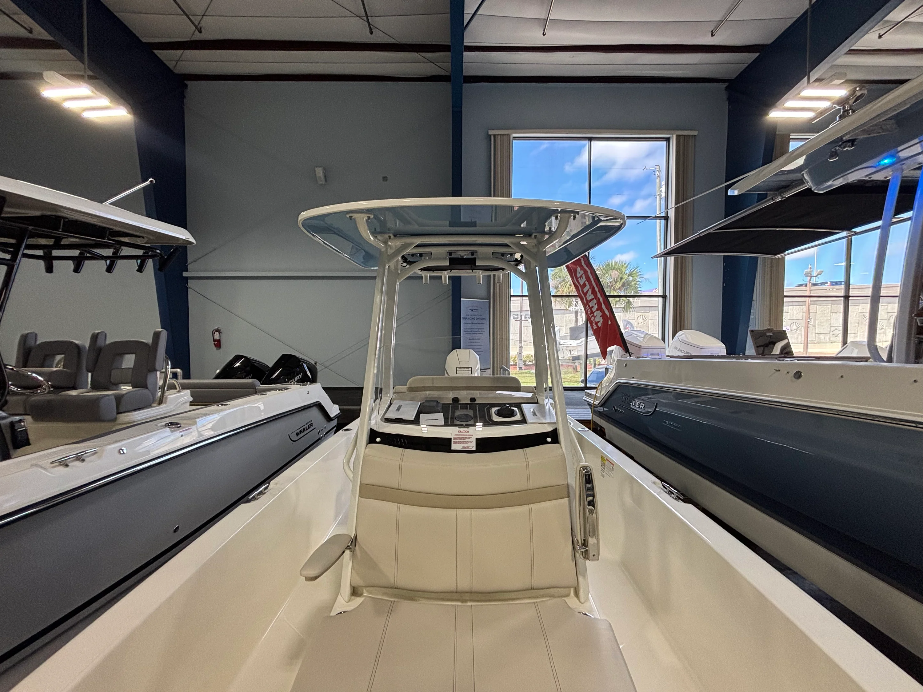 2026 Boston Whaler 250 Dauntless Image Thumbnail #14