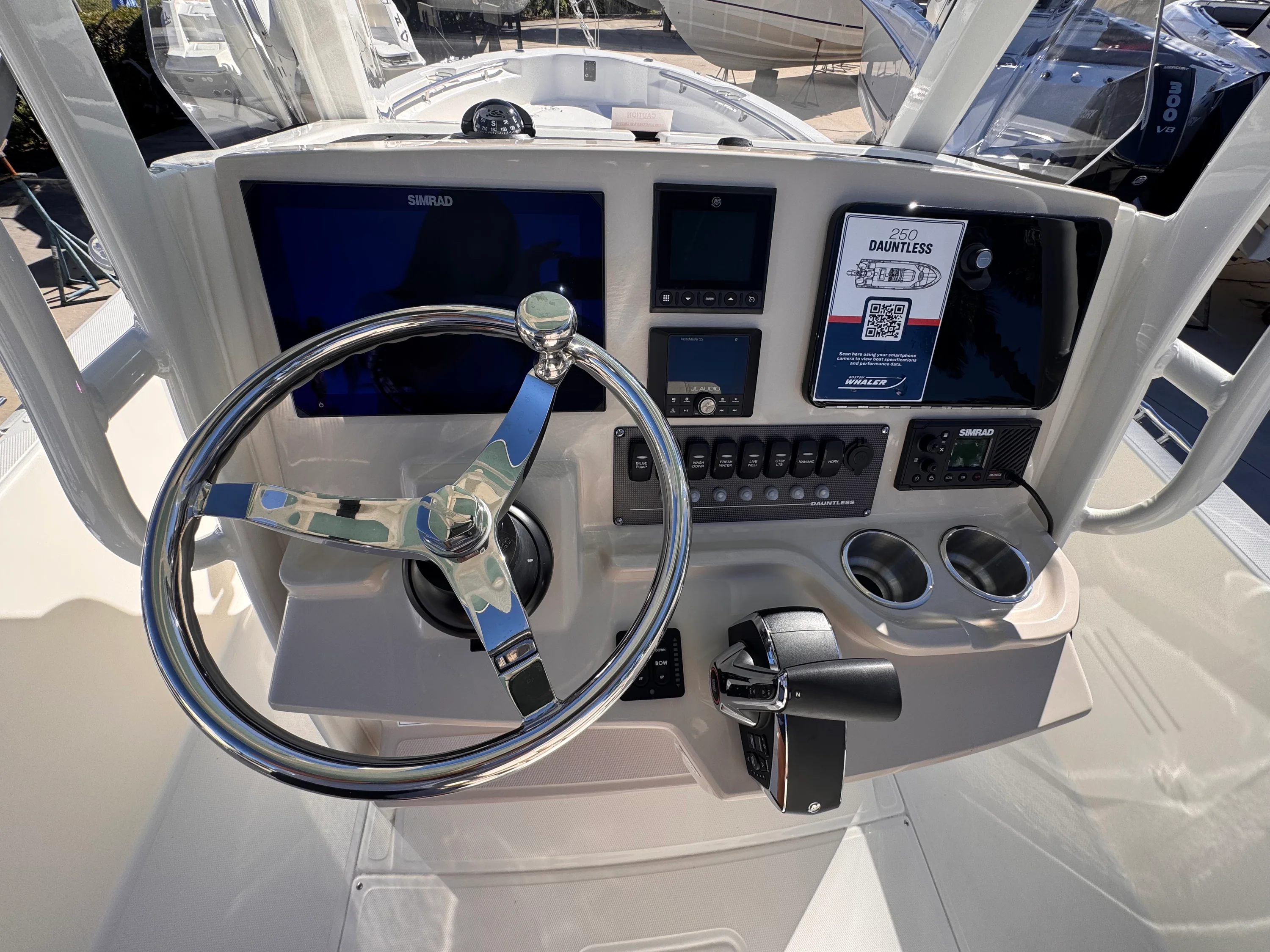 2026 Boston Whaler 250 Dauntless Image Thumbnail #17