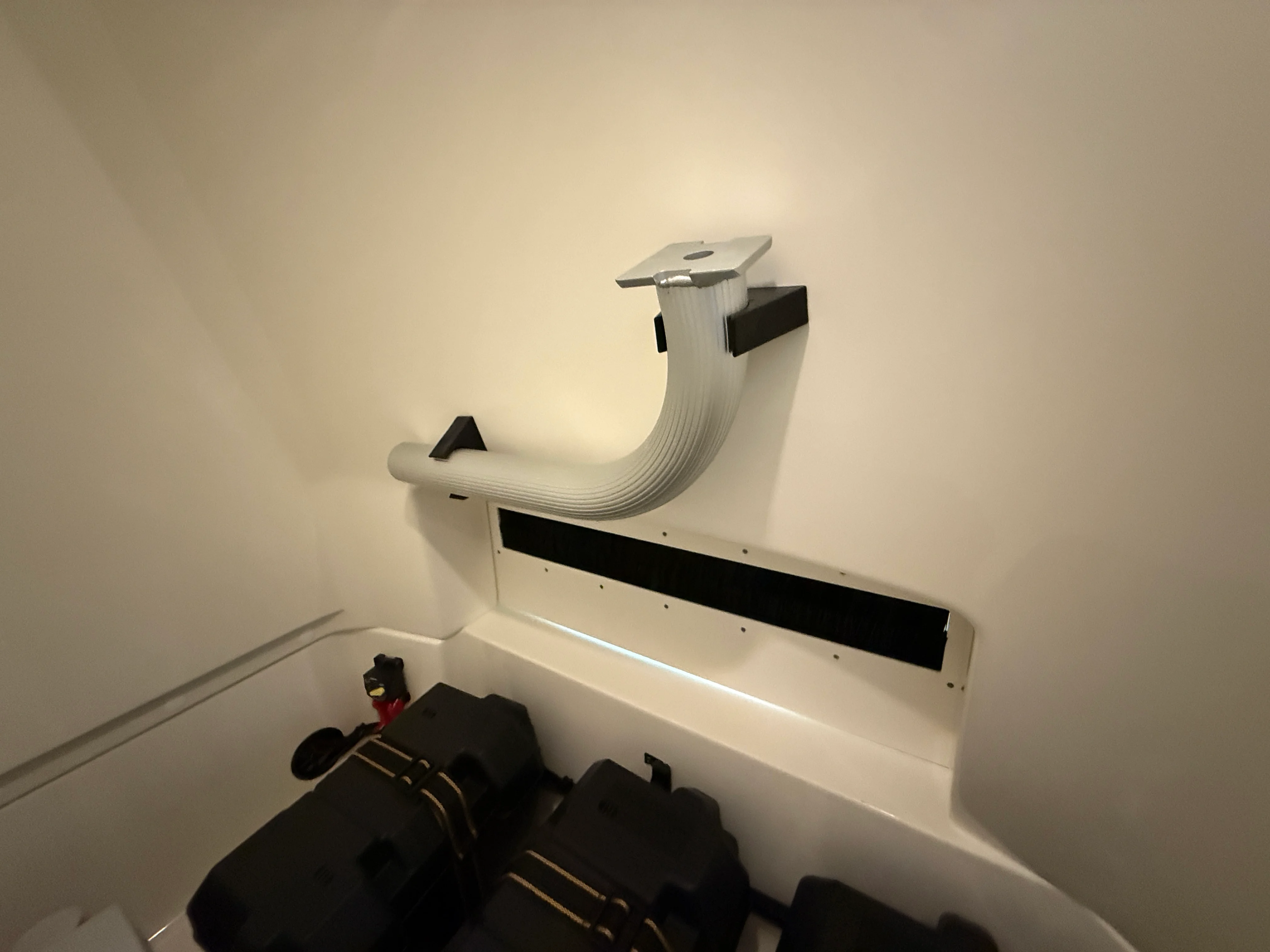 2026 Boston Whaler 250 Dauntless Image Thumbnail #79