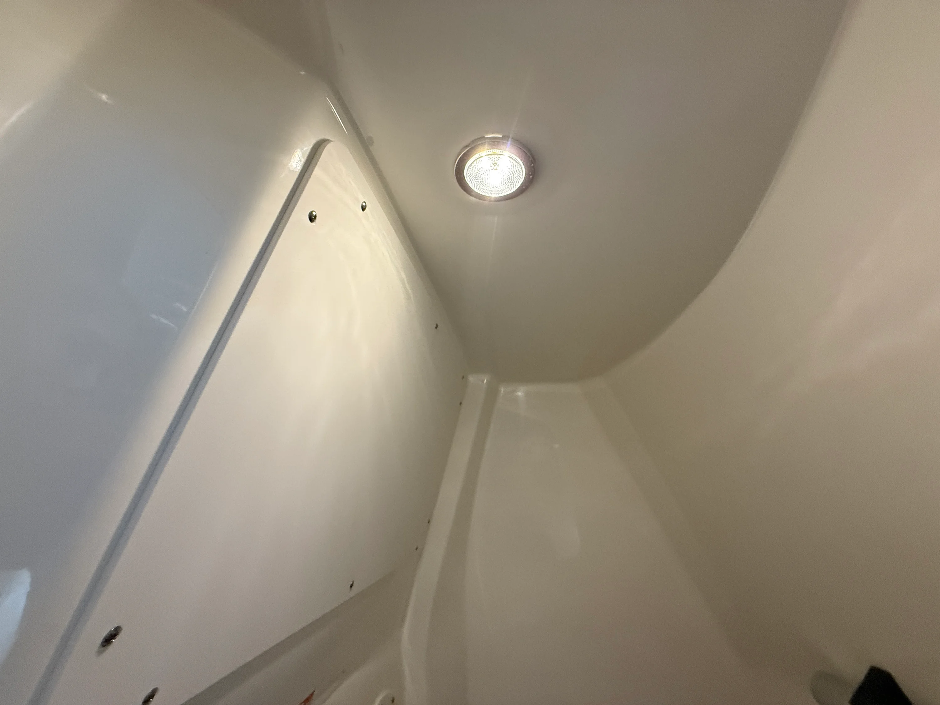 2026 Boston Whaler 250 Dauntless Image Thumbnail #77