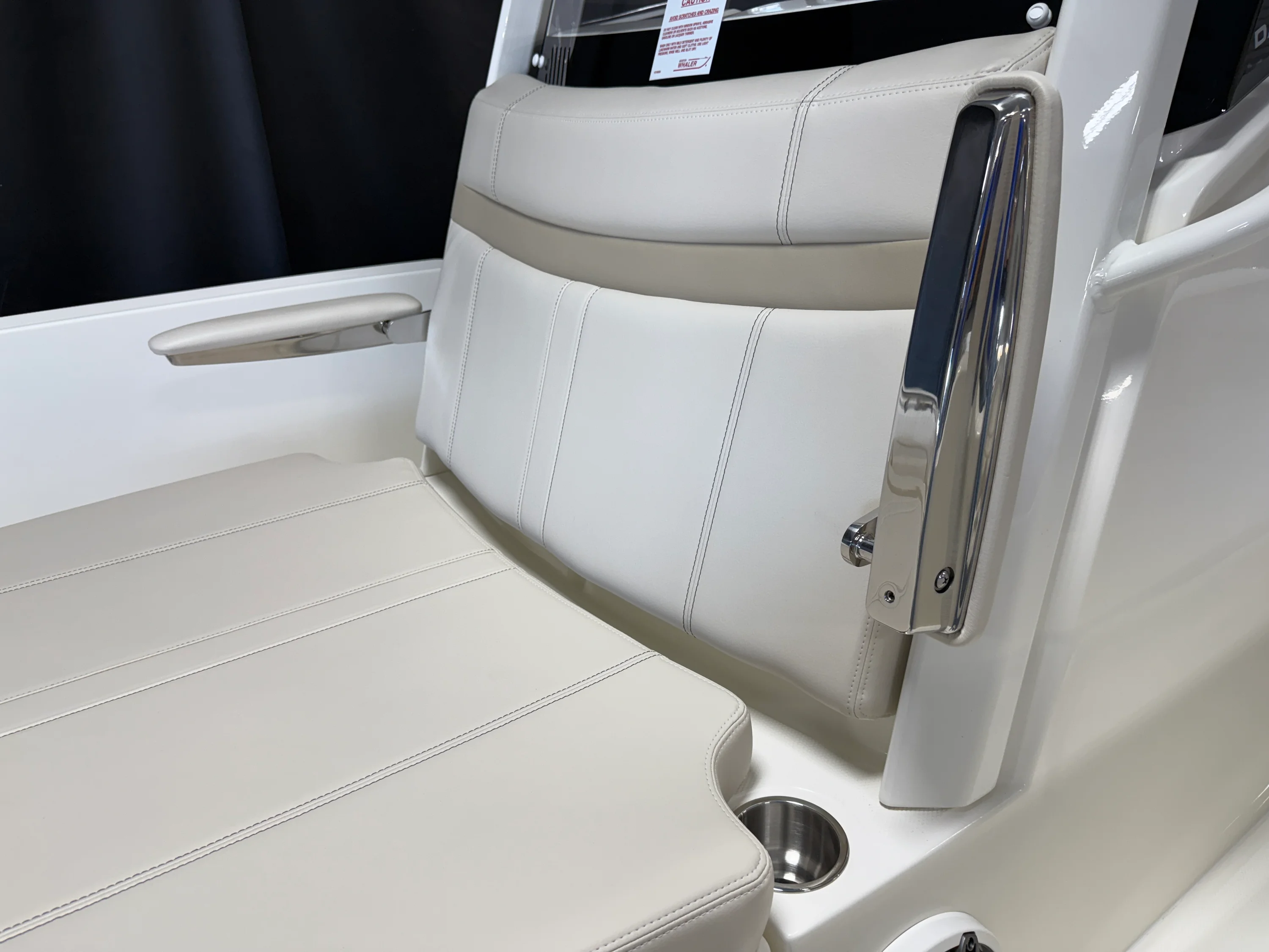 2026 Boston Whaler 250 Dauntless Image Thumbnail #84