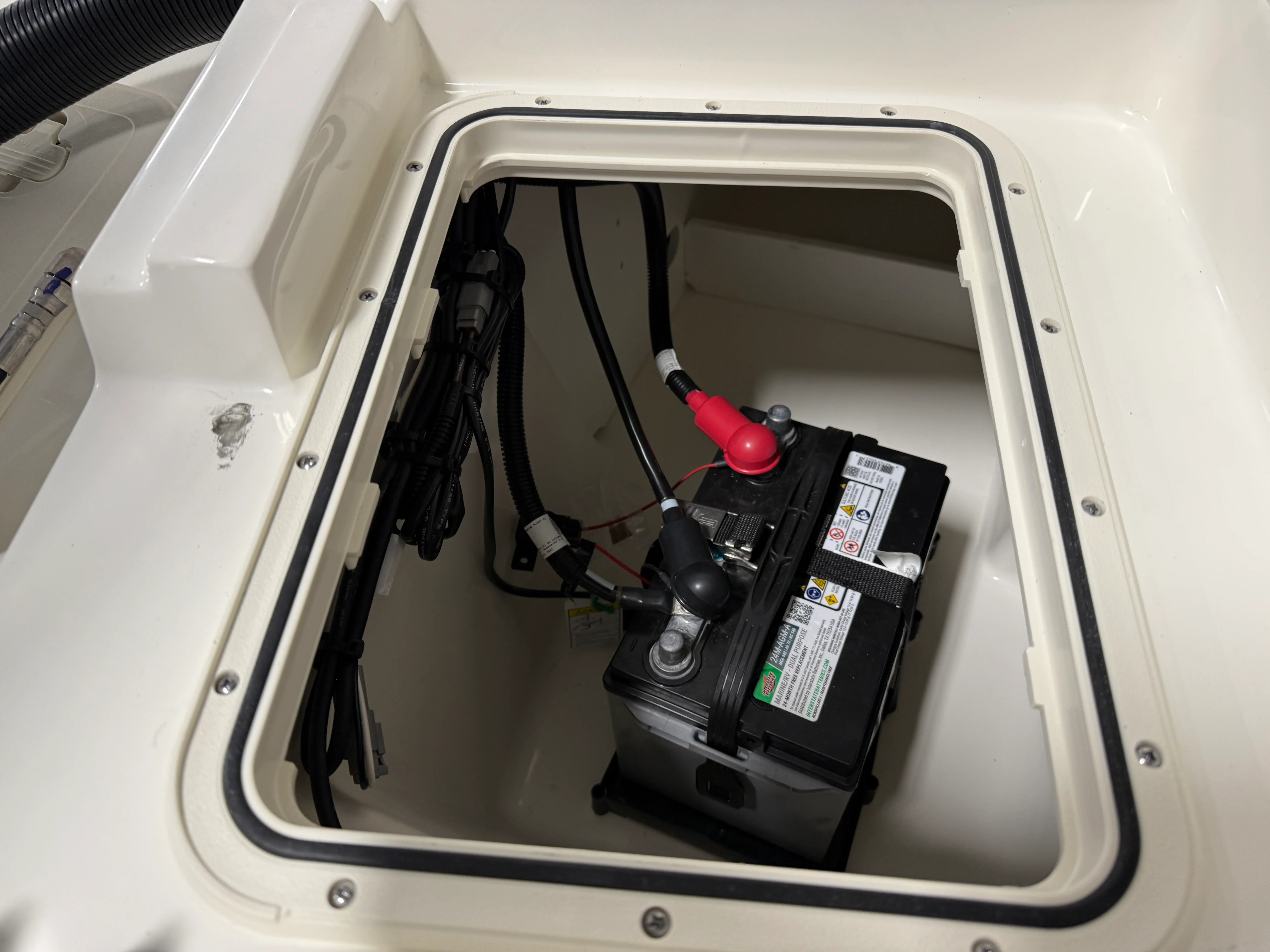 2026 Boston Whaler 250 Dauntless Image Thumbnail #18