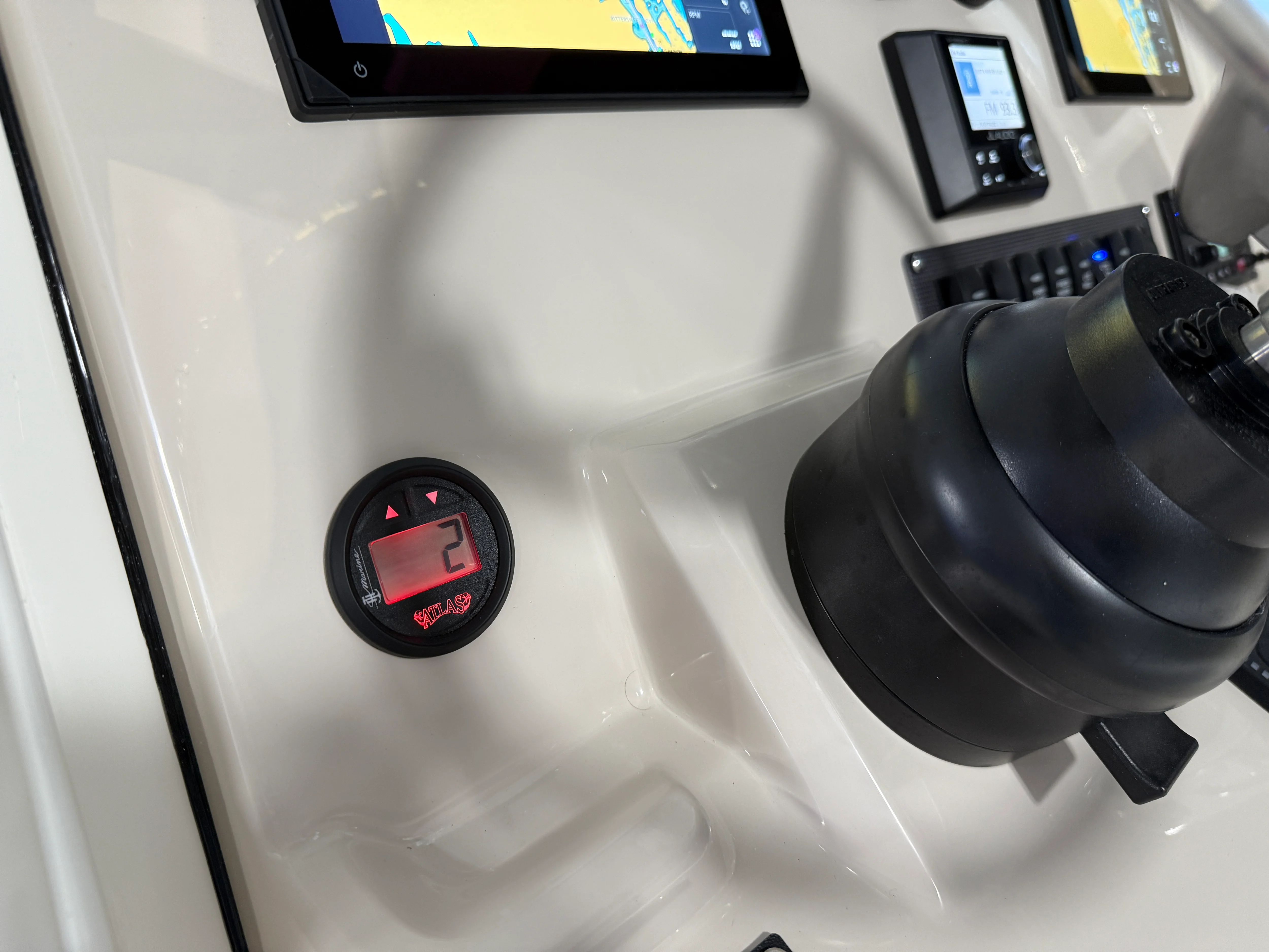 2026 Boston Whaler 250 Dauntless Image Thumbnail #51