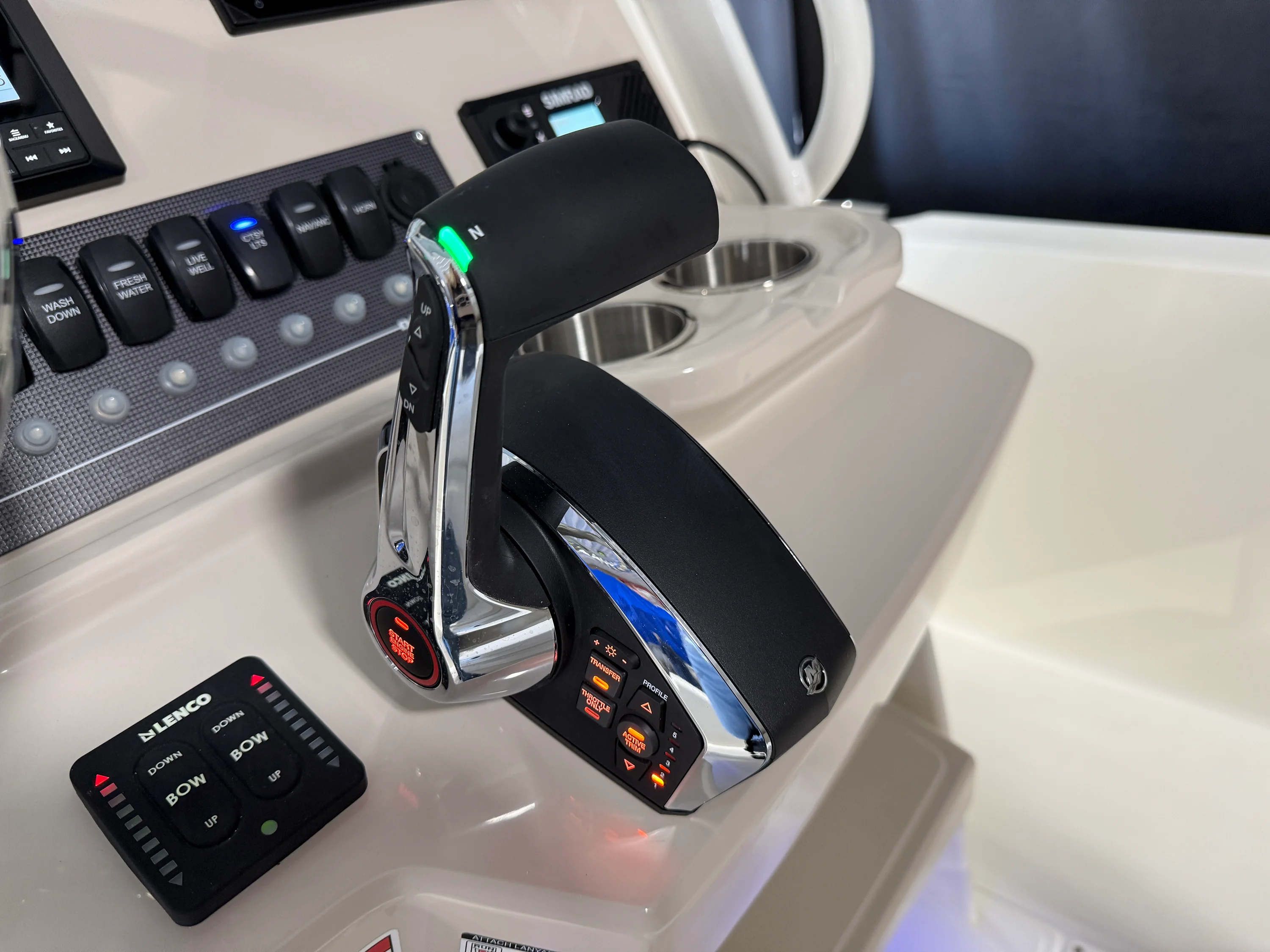 2026 Boston Whaler 250 Dauntless Image Thumbnail #61