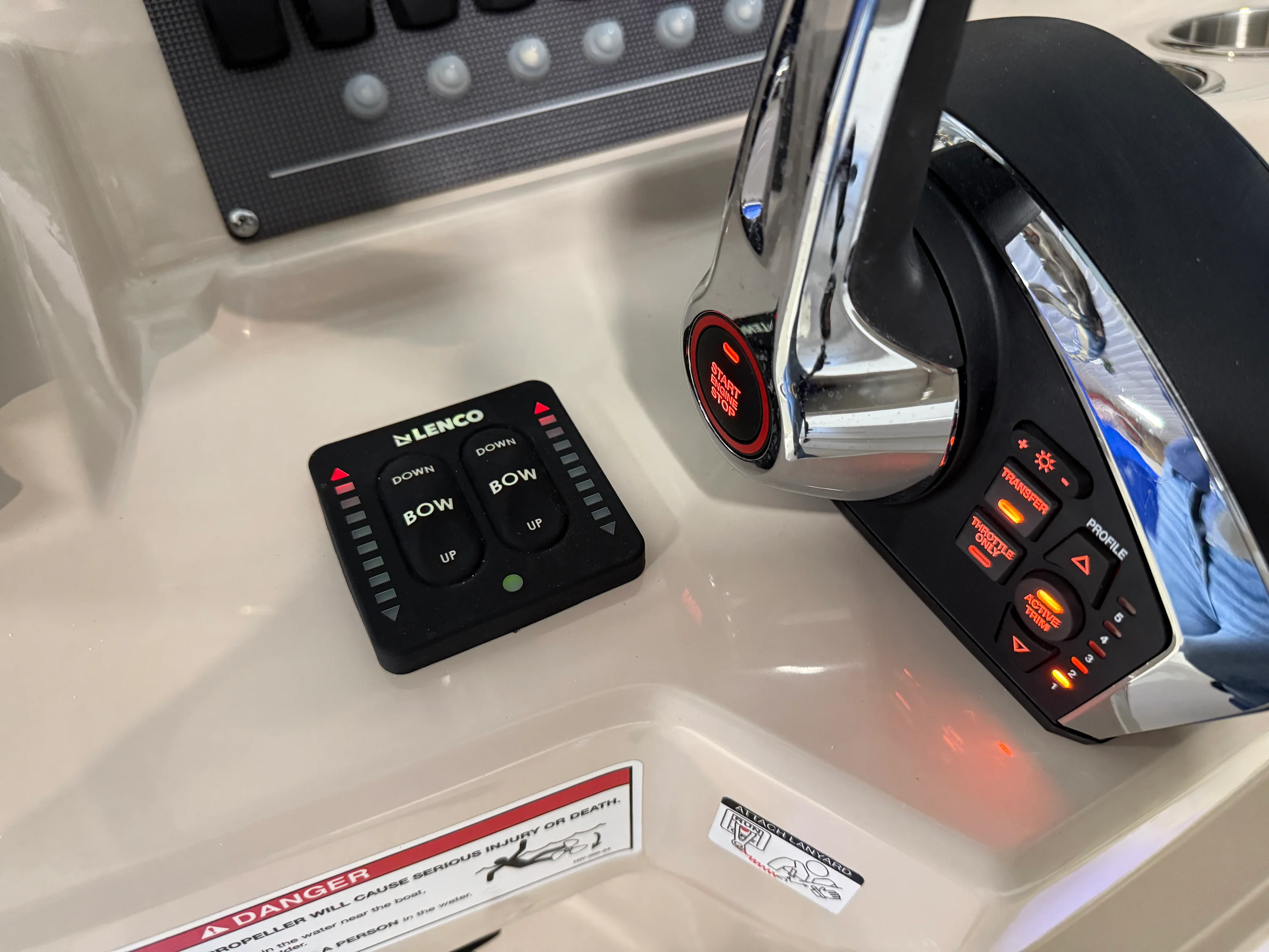 2026 Boston Whaler 250 Dauntless Image Thumbnail #62