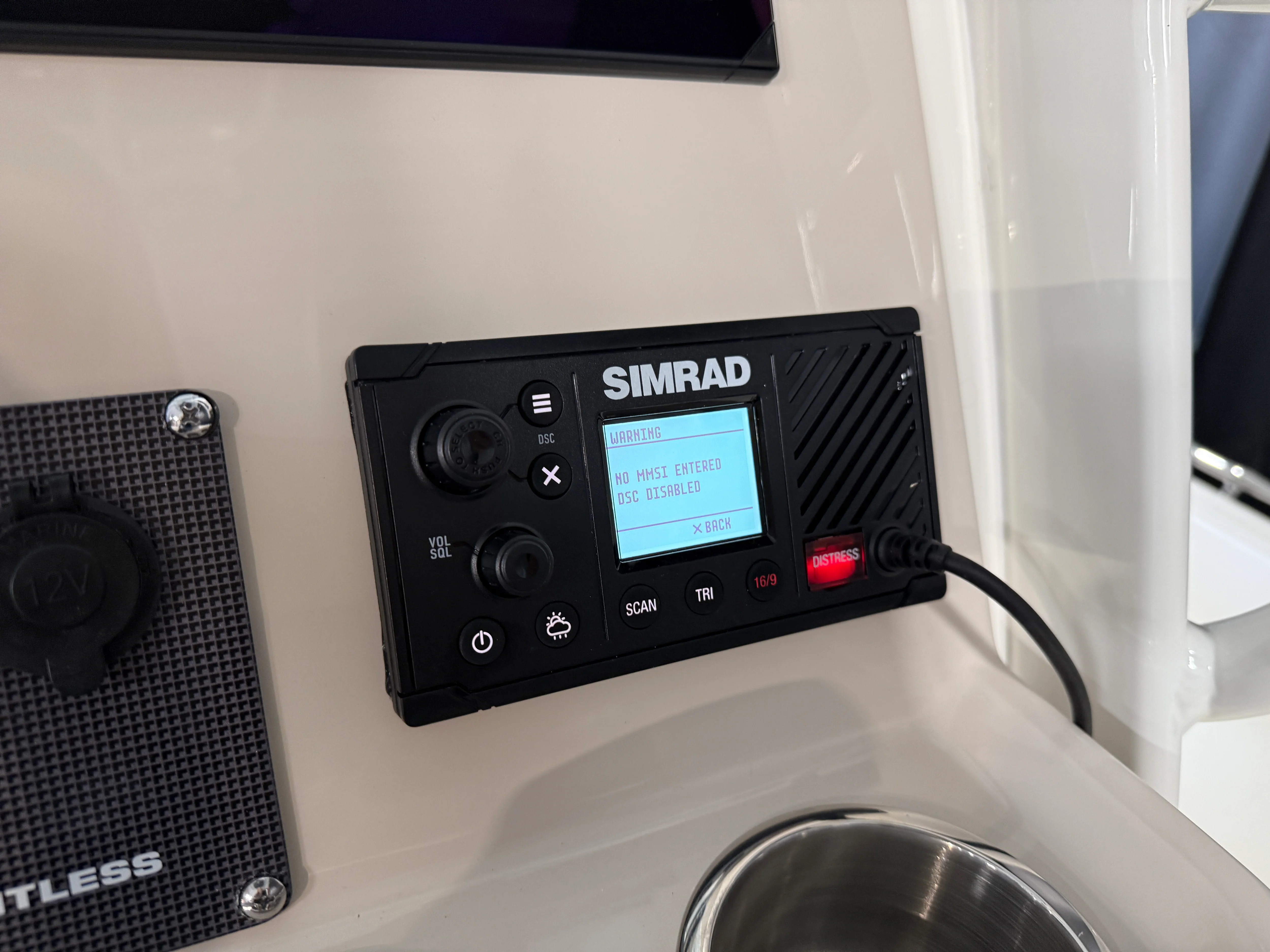 2026 Boston Whaler 250 Dauntless Image Thumbnail #59