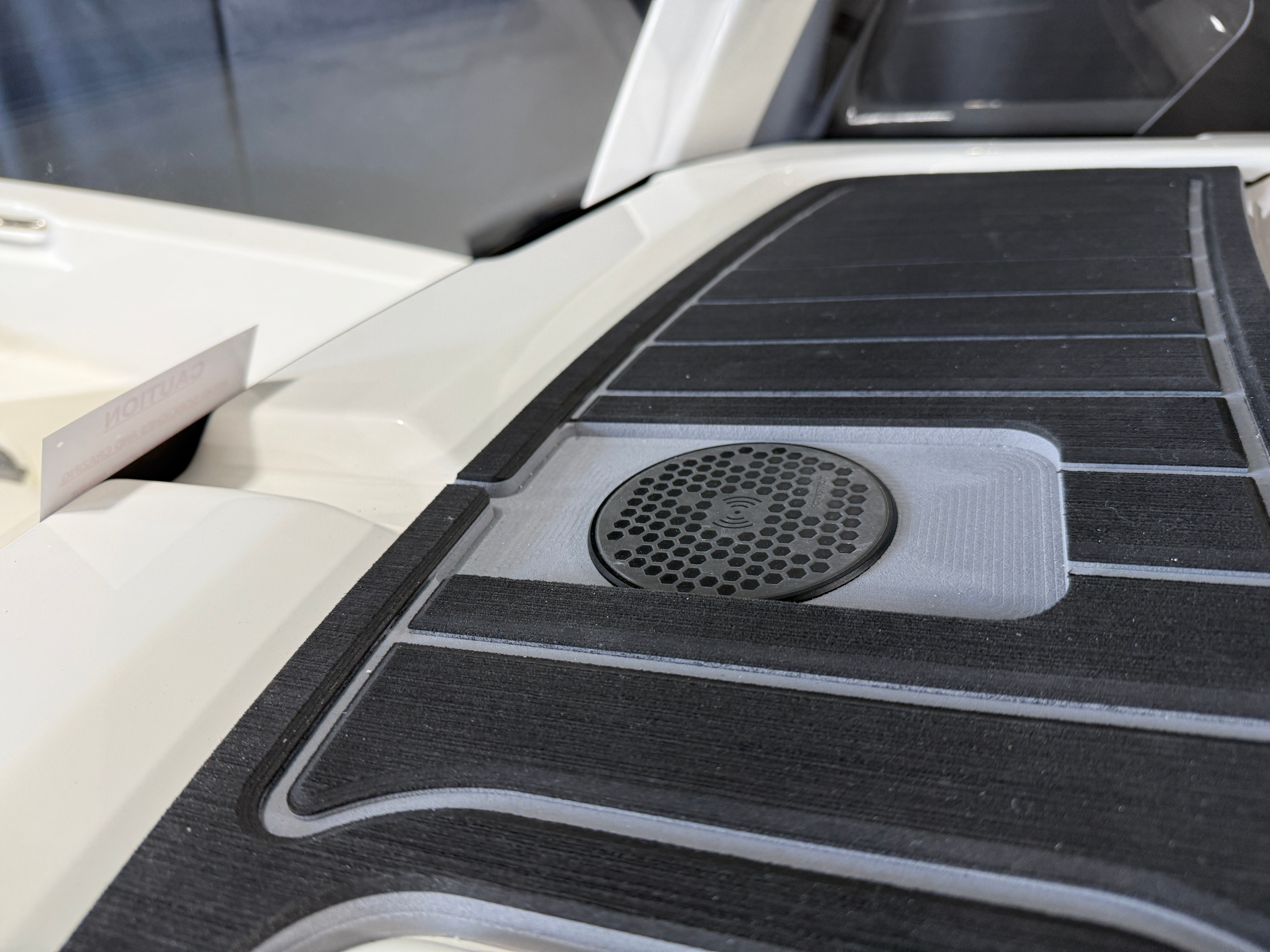 2026 Boston Whaler 250 Dauntless Image Thumbnail #65