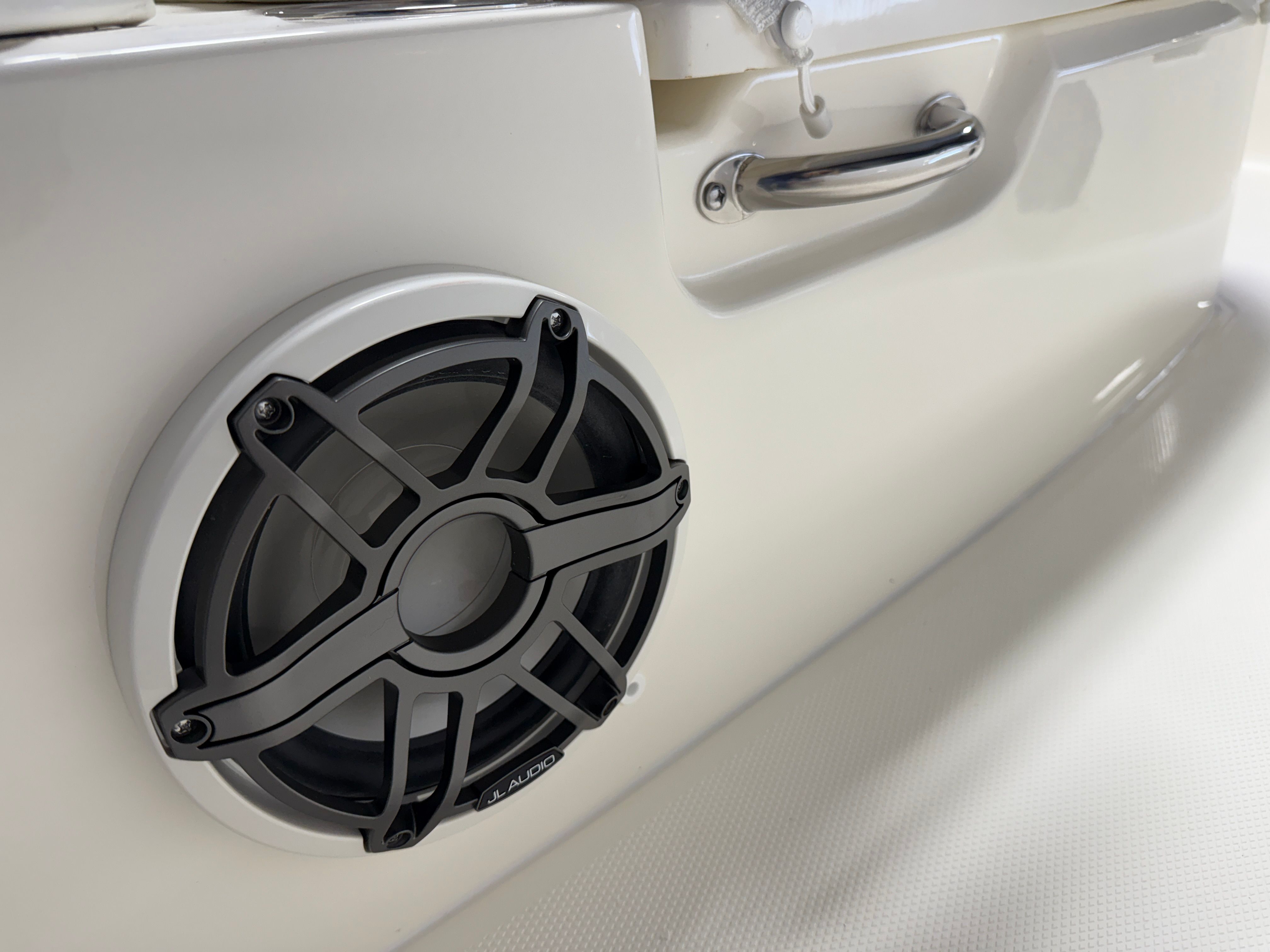 2026 Boston Whaler 250 Dauntless Image Thumbnail #80